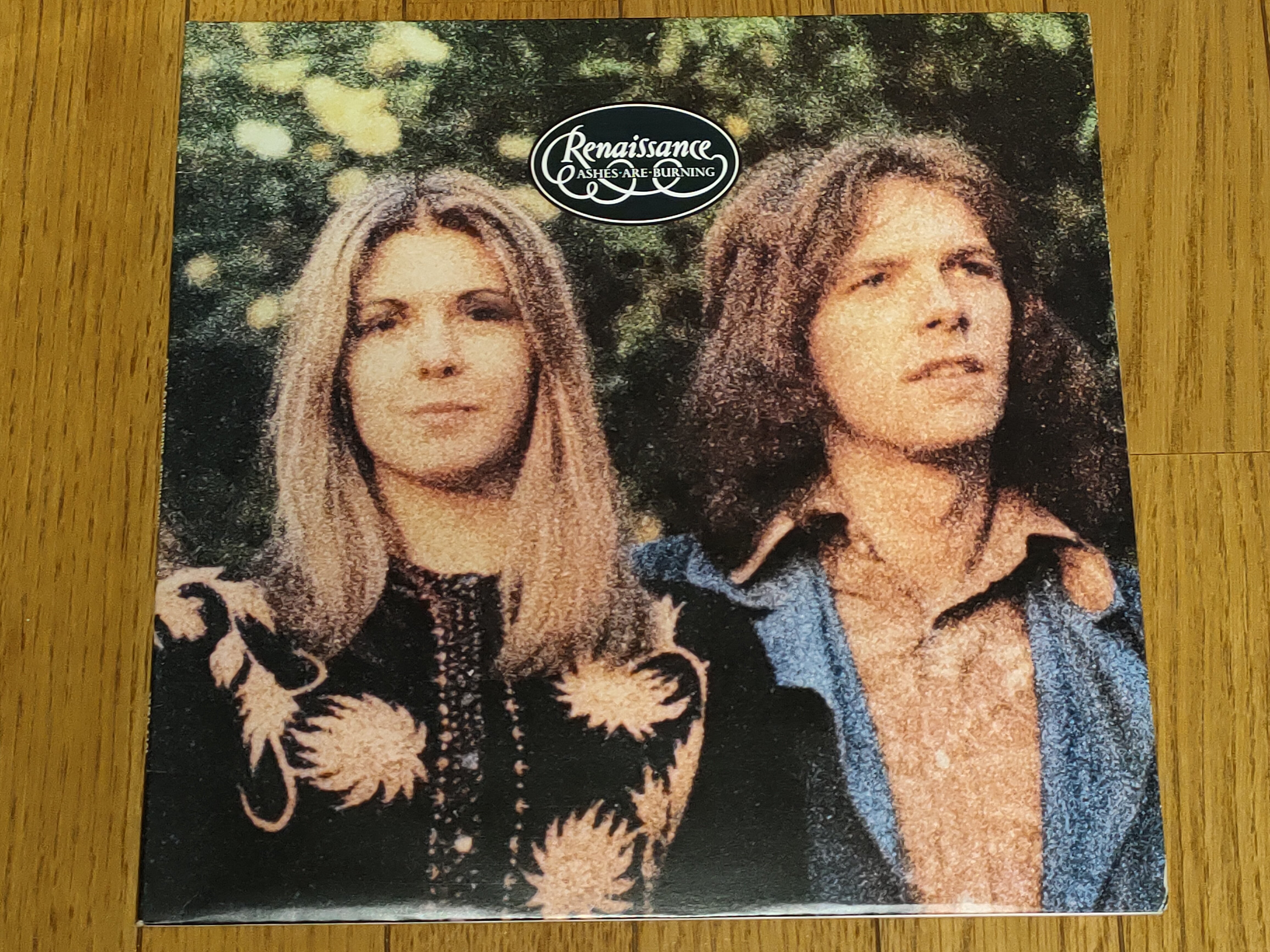 Ashes Are Burning(燃ゆる灰)】(1973) Renaissance クラシックと