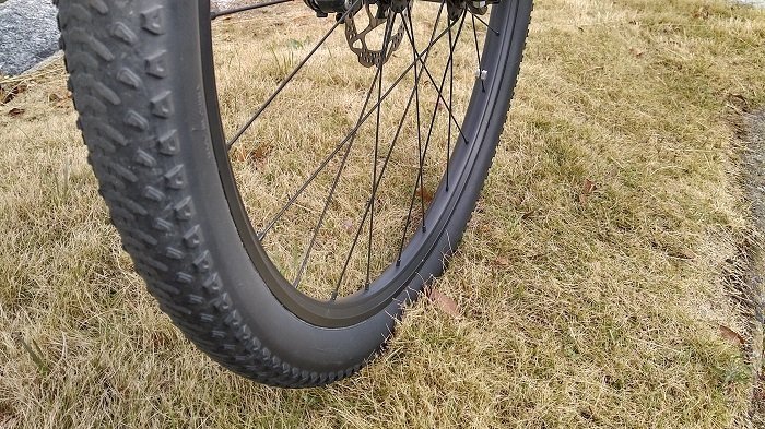 自転車 タイヤが太いと遅い