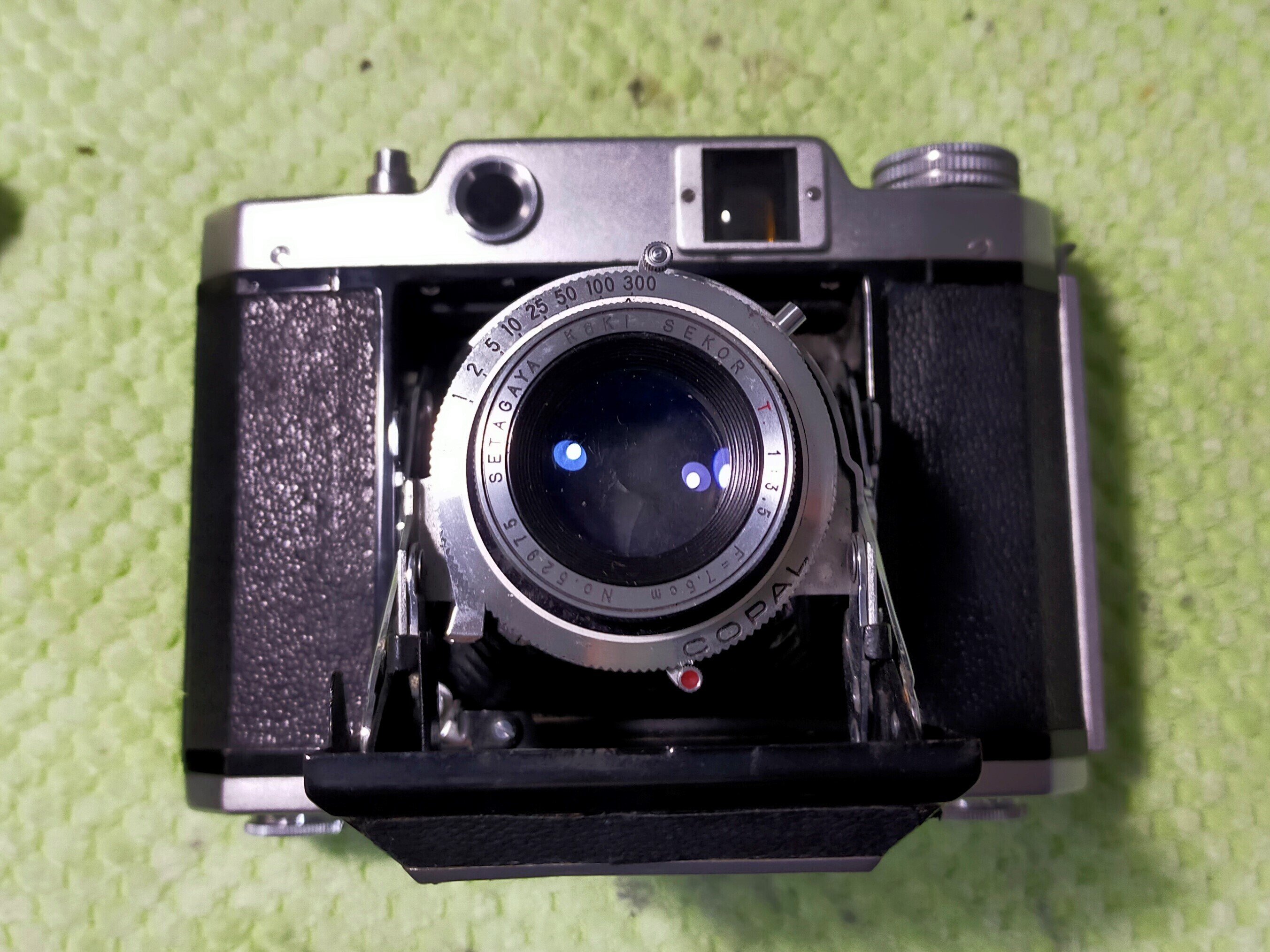 マミヤ6の分解|フィルムカメラ修理のアクアカメラ マミヤ6の分解|フィルムカメラ修理のアクアカメラ