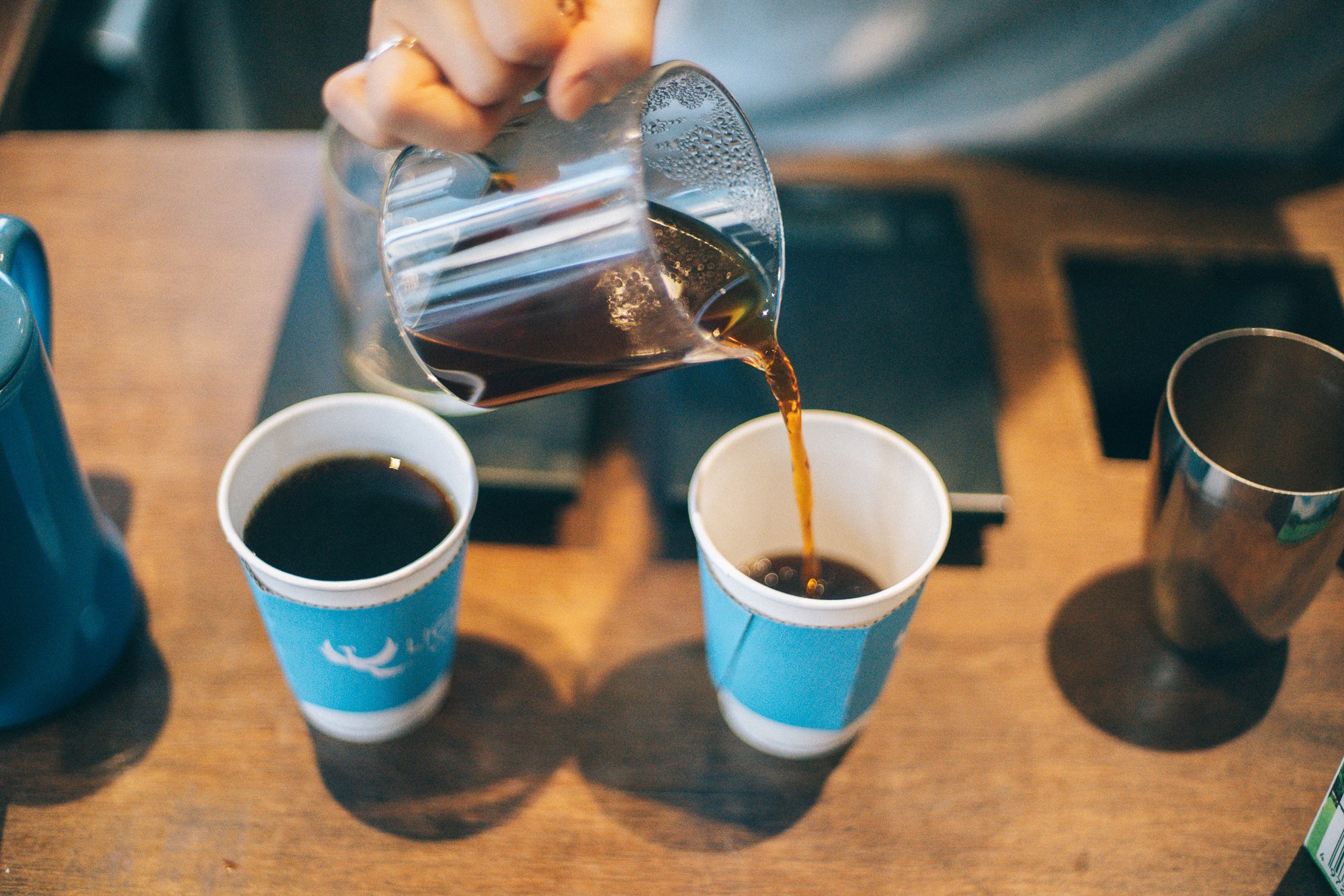 なぜ僕らはコーヒーを売るのか 川野優馬 Light Up Coffee Note なぜ僕らはコーヒーを売るのか 川野優馬 Light Up Coffee Note