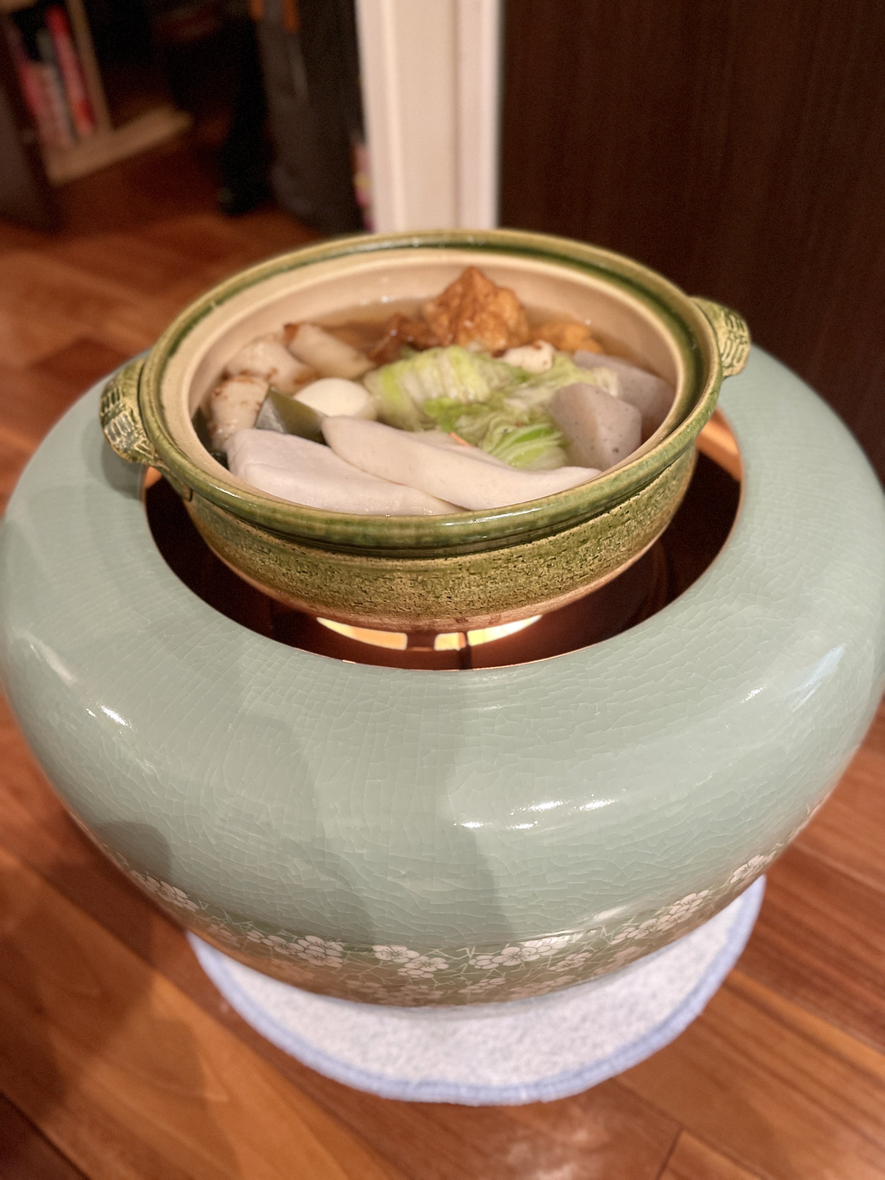 電気火鉢(ハロゲン火鉢)を導入しました。|Double-K 電気火鉢(ハロゲン火鉢)を導入しました。|Double-K