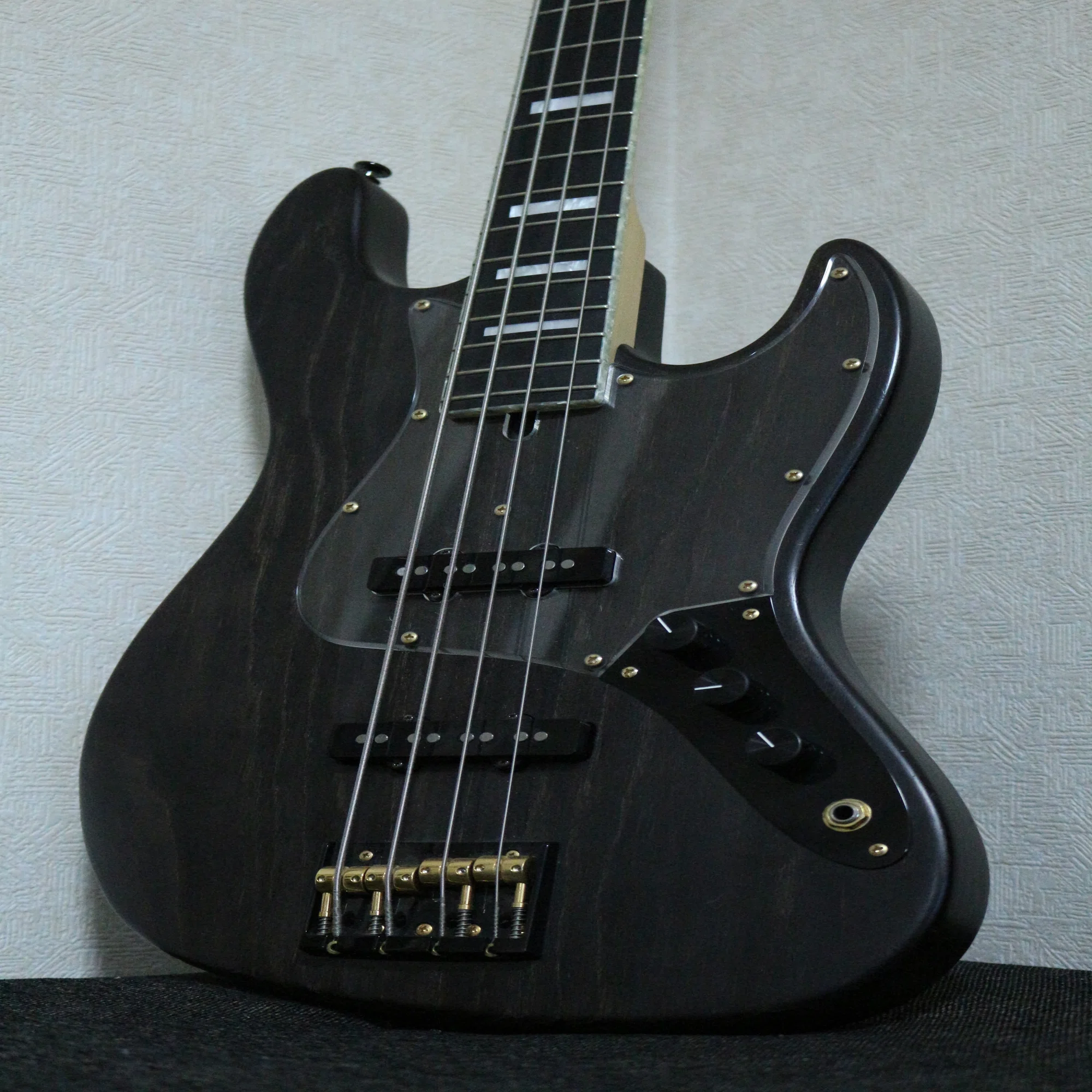 機材紹介Vol.7 Bacchus WOODLINE DX4-BGP/E BLK/OIL｜k 