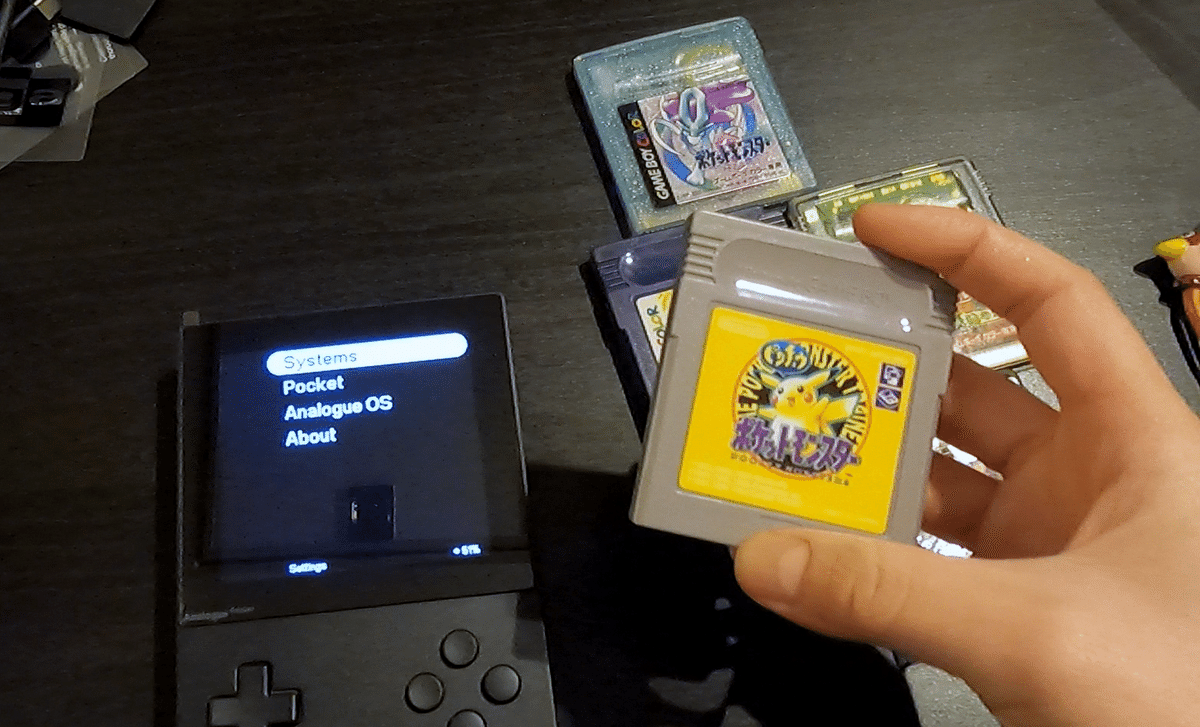 Analogue Pocketで早速遊んでみた！【到着開封＆レビュー