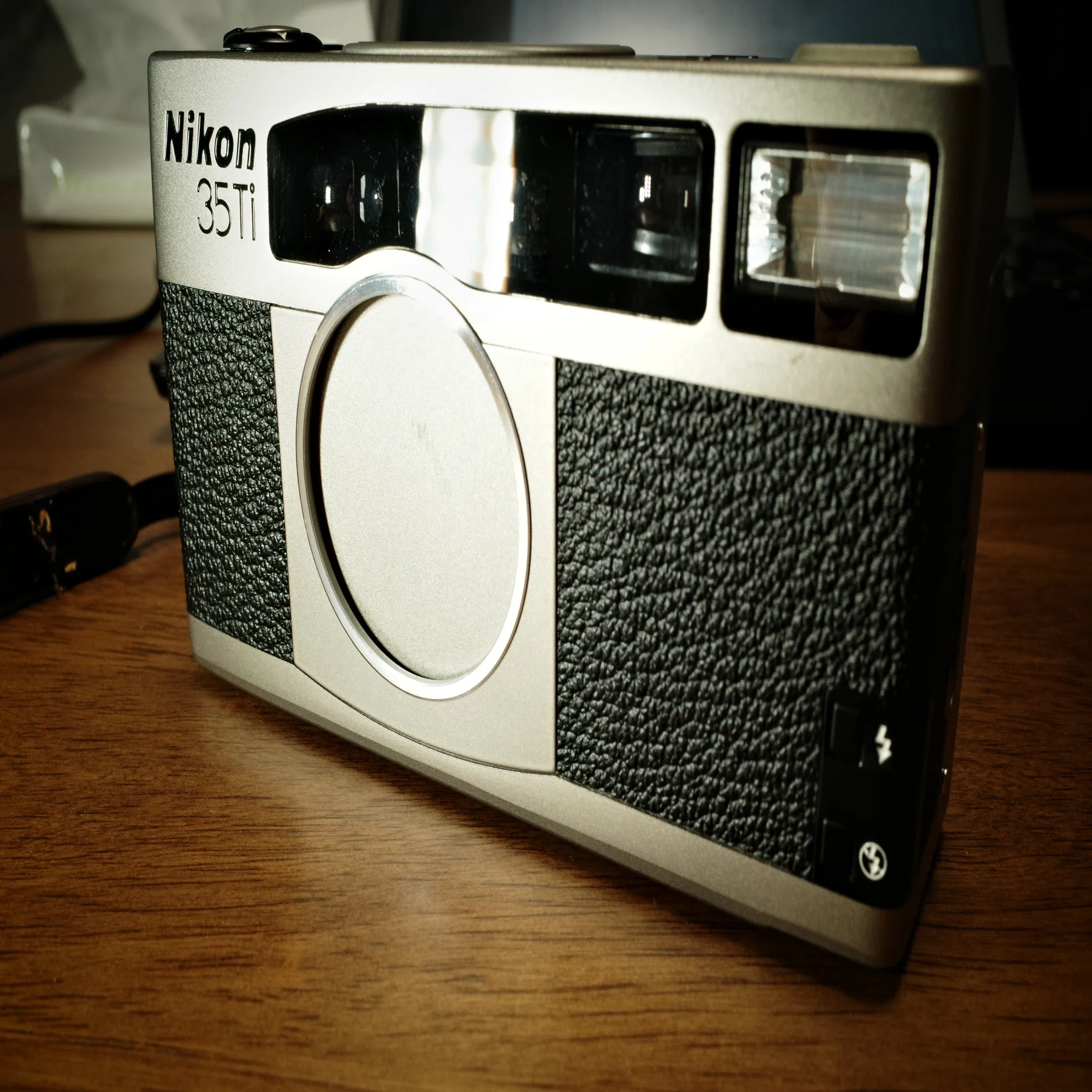 Nikon 35Tiについて(1/2)｜keisodo/gaolang