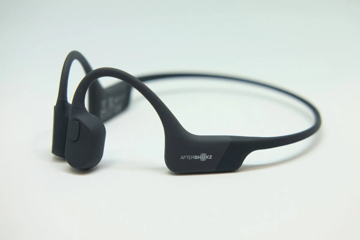骨伝導イヤホン「AfterShokz Aeropex」を買ってQOLが爆上がりした｜け 