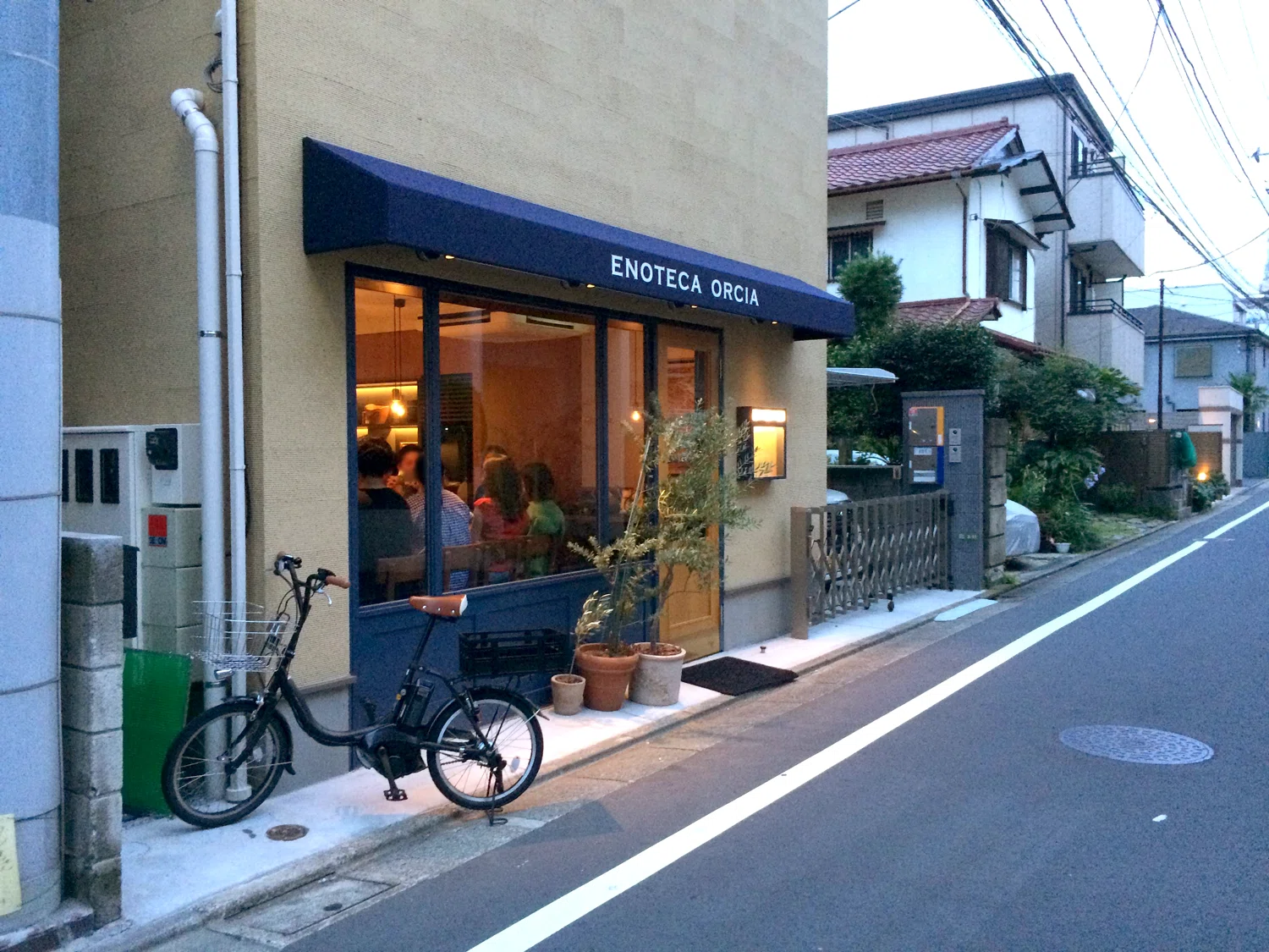 パンとスープとネコ日和 ロケ地 喫茶店