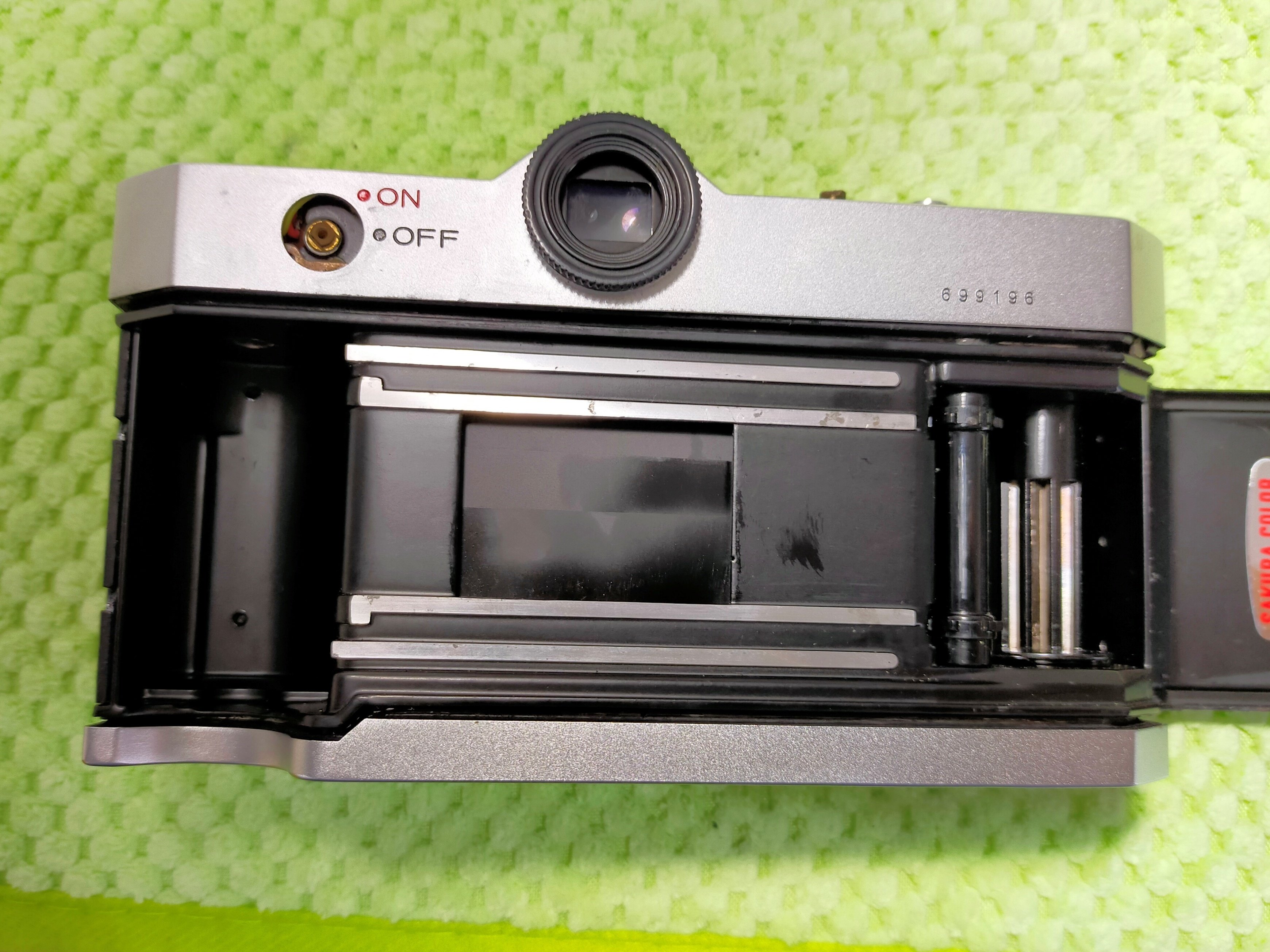 コニカ FTAの分解｜フィルムカメラ修理のアクアカメラ