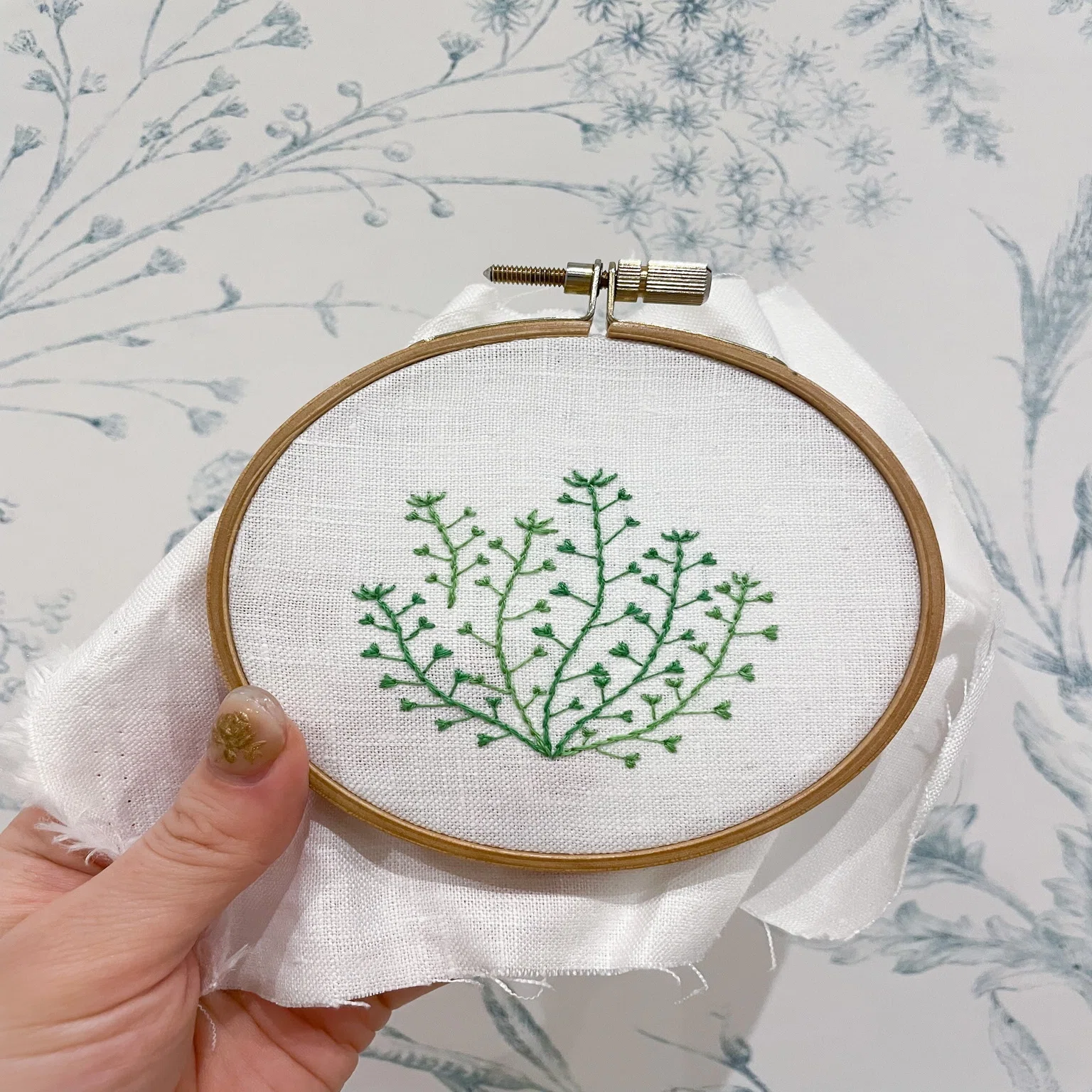 春の七草 刺繍中??｜nanny embroidery