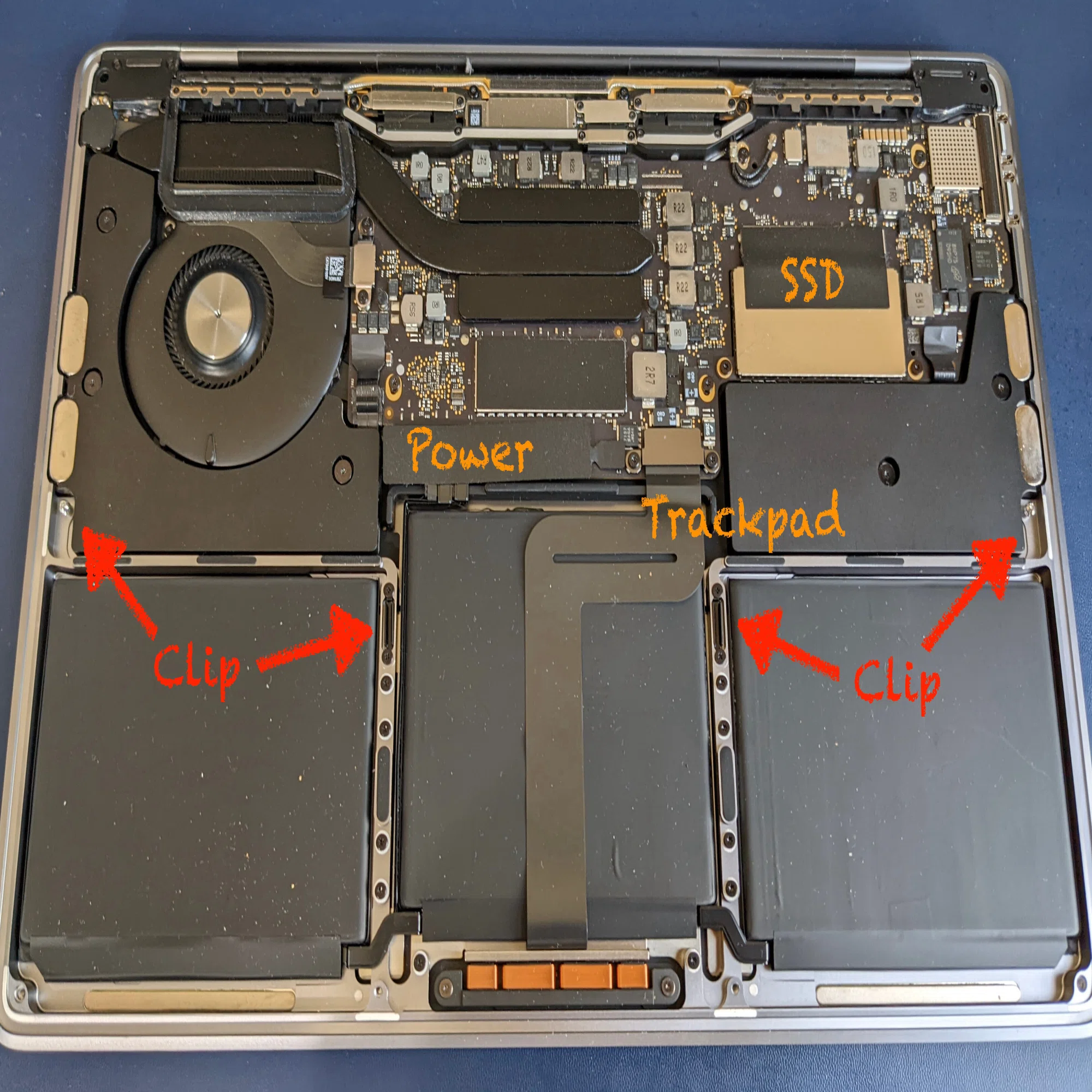 2022 修理事始め ~ MacBook ProのSSD交換｜うなむにさん