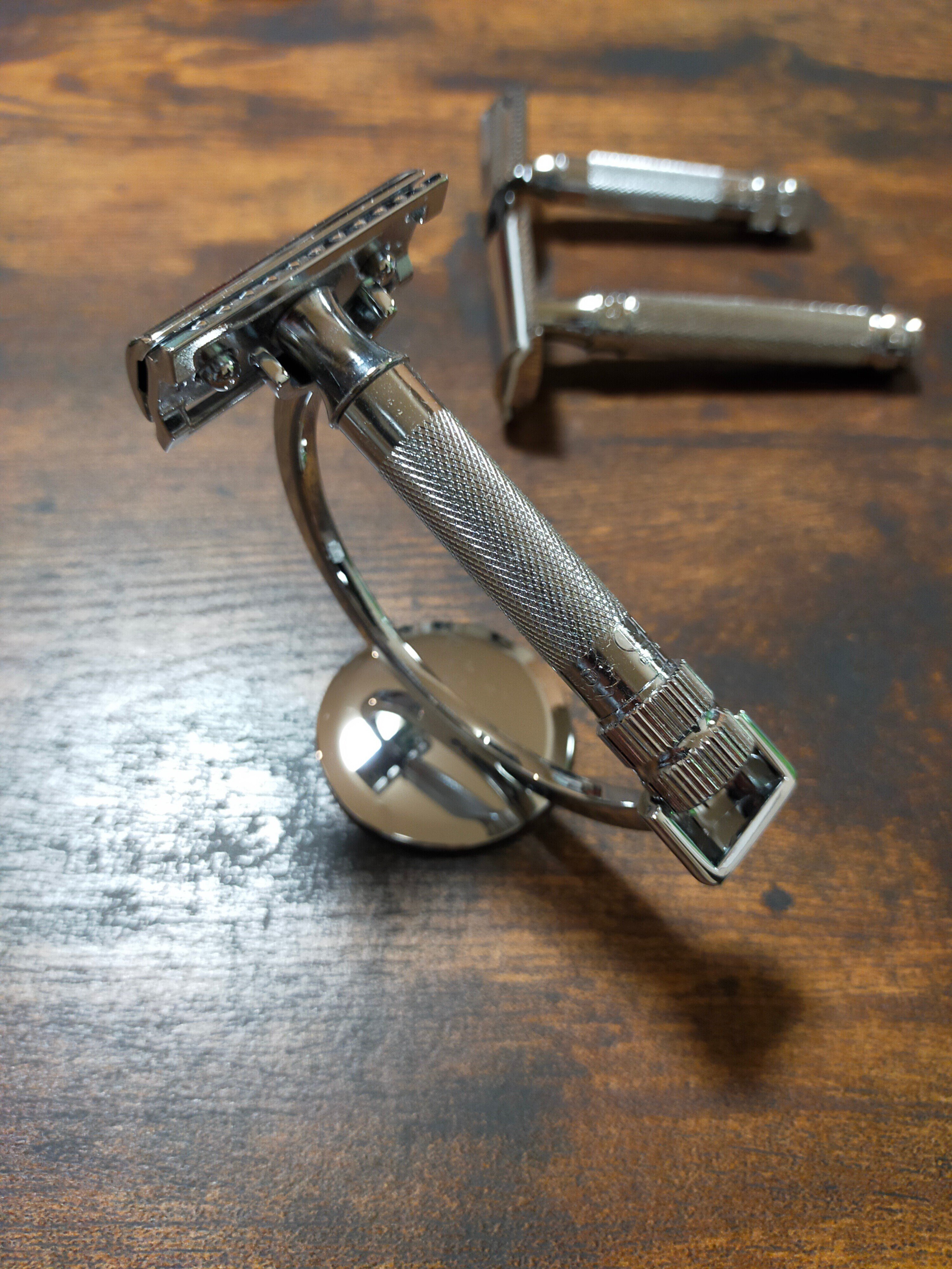 イギリスから両刃カミソリを購入｜Notobook