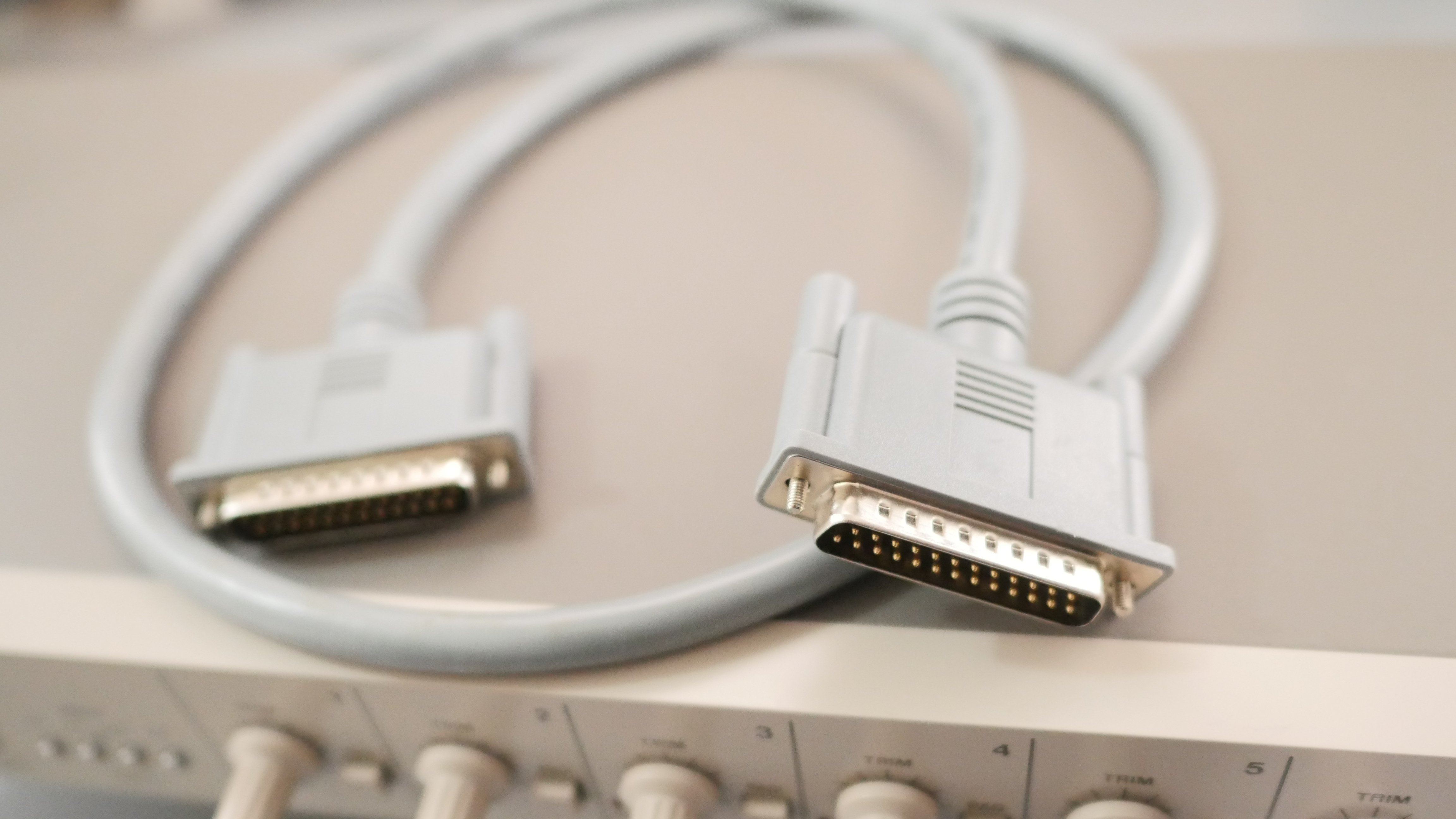 TASCAMの8chマイクプリアンプ「TASCAM MA-AD8」を1600円で買ったよ