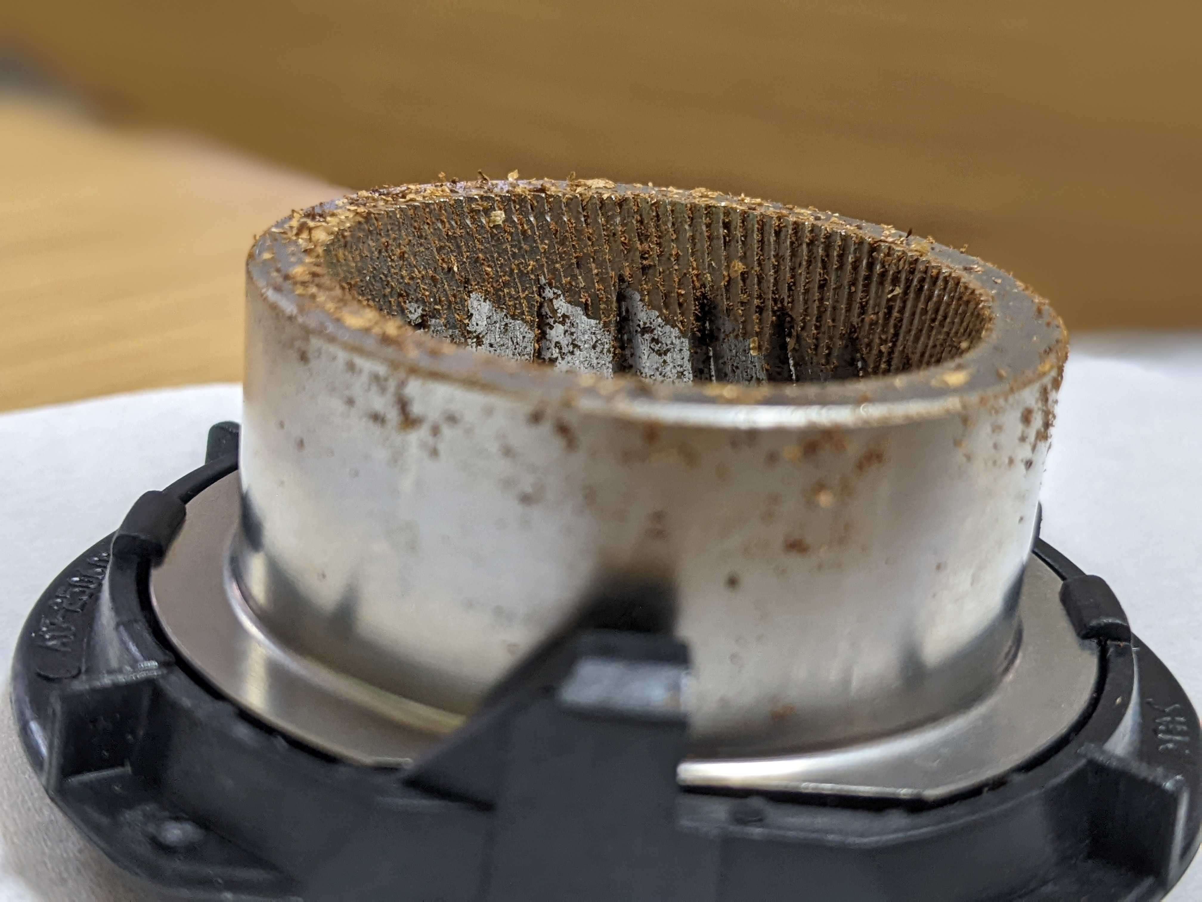 コーヒーミルの刃を掃除するタイミングを決めた｜pirox