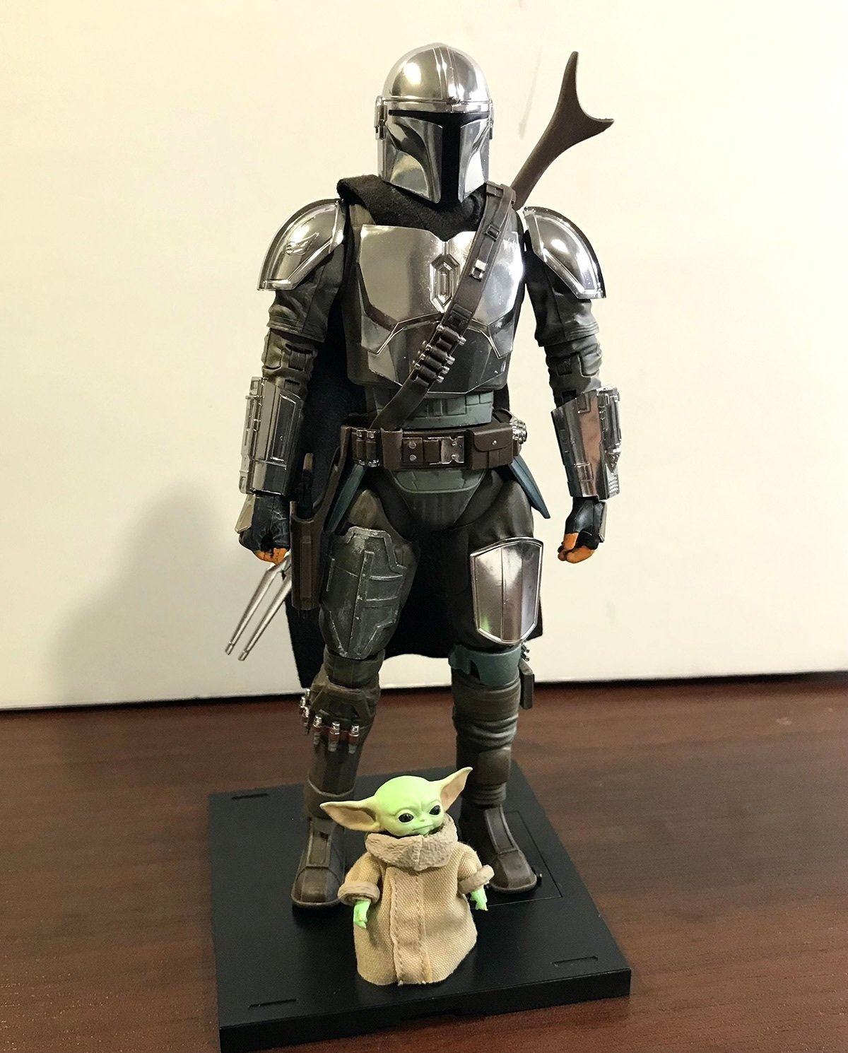 スターウォーズ　プラモデル　ザ•マンダロリアン　セット 1/12 ザ・マンダロリアン(ベスカーアーマー)｜バンダイ ホビーサイト