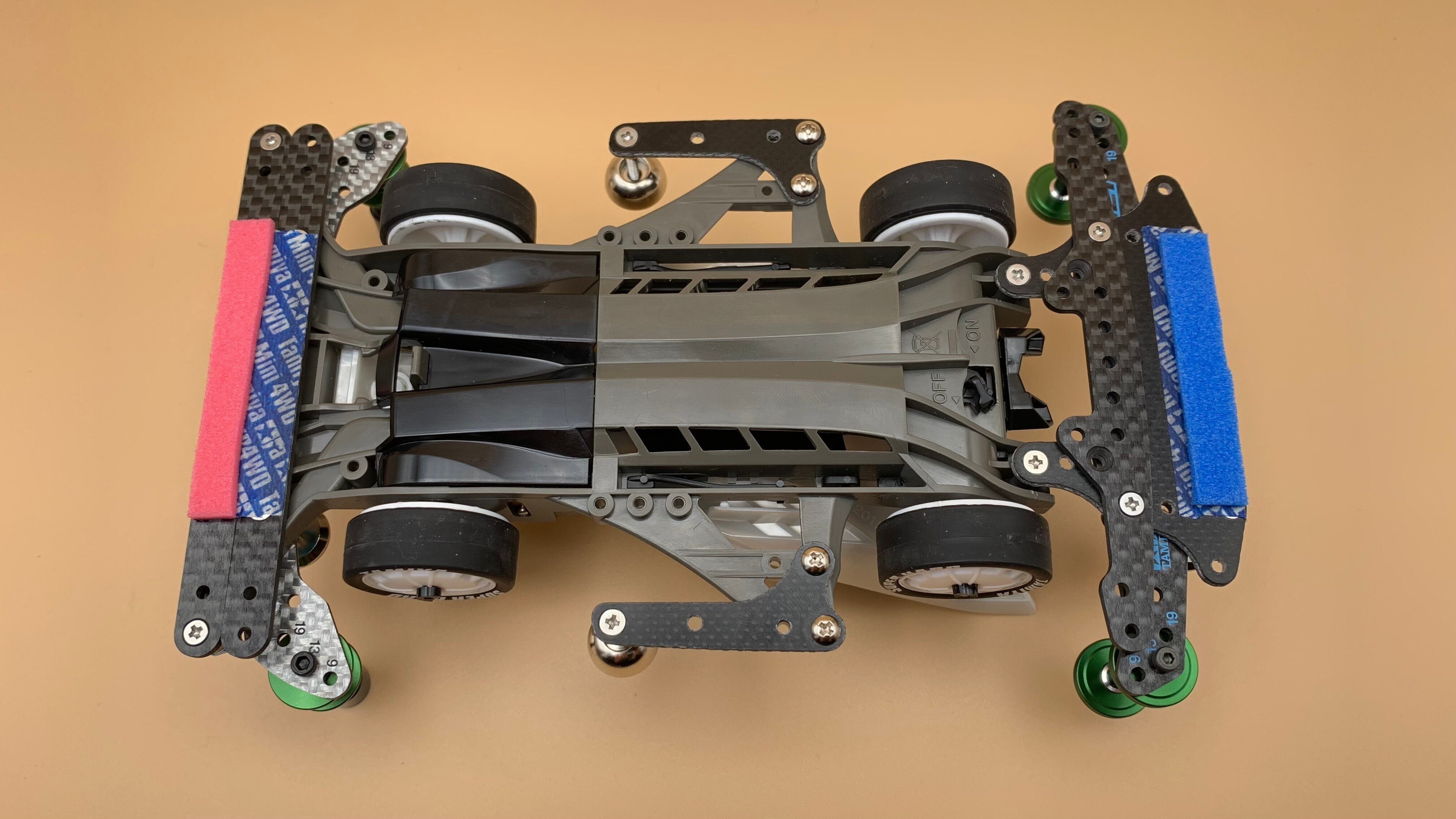 ミニ四駆　B-MAX ベース車両　トムゴティ maxresdefault.jpg