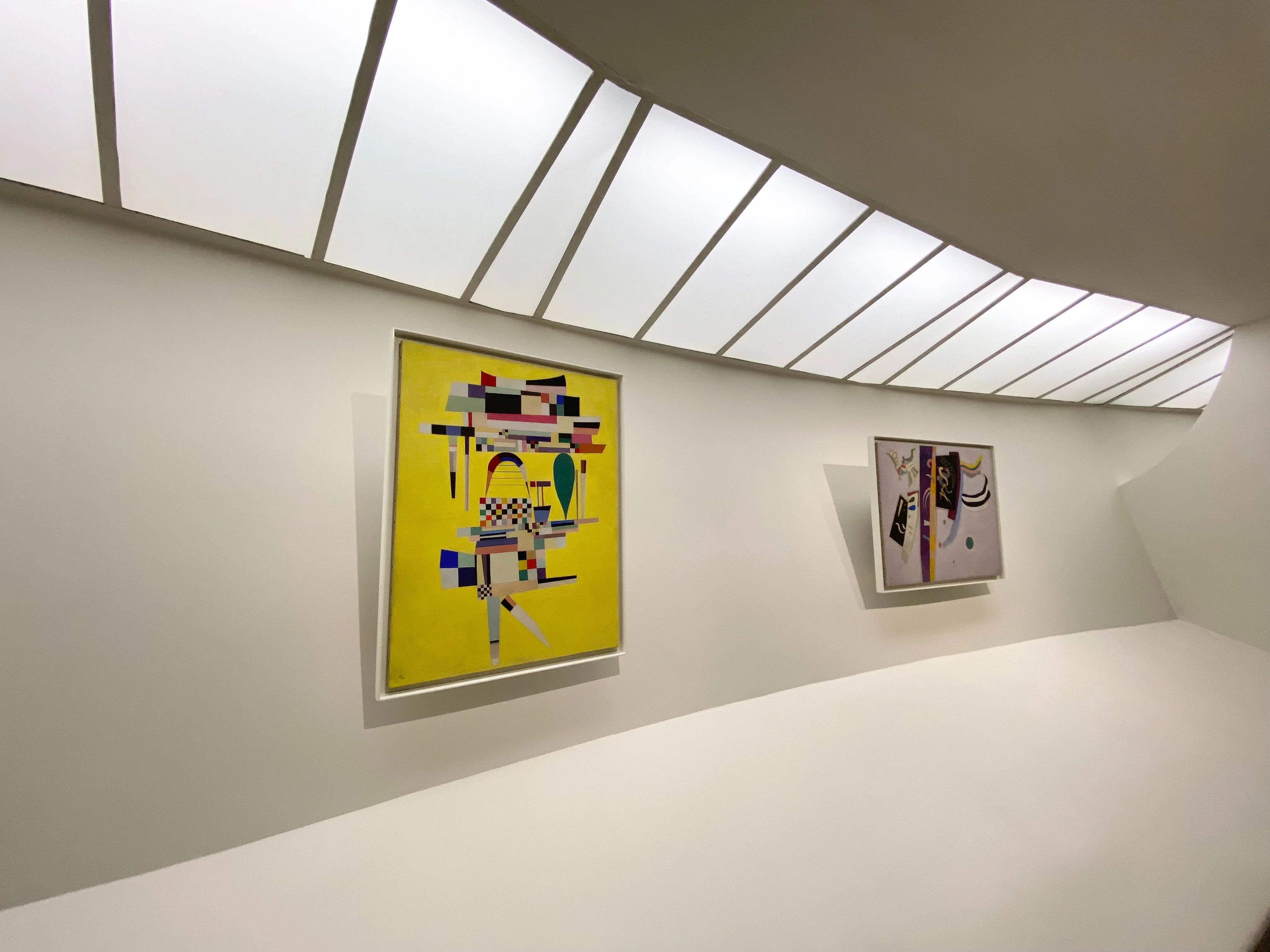 NYアート巡り：グッゲンハイム美術館｜こりす