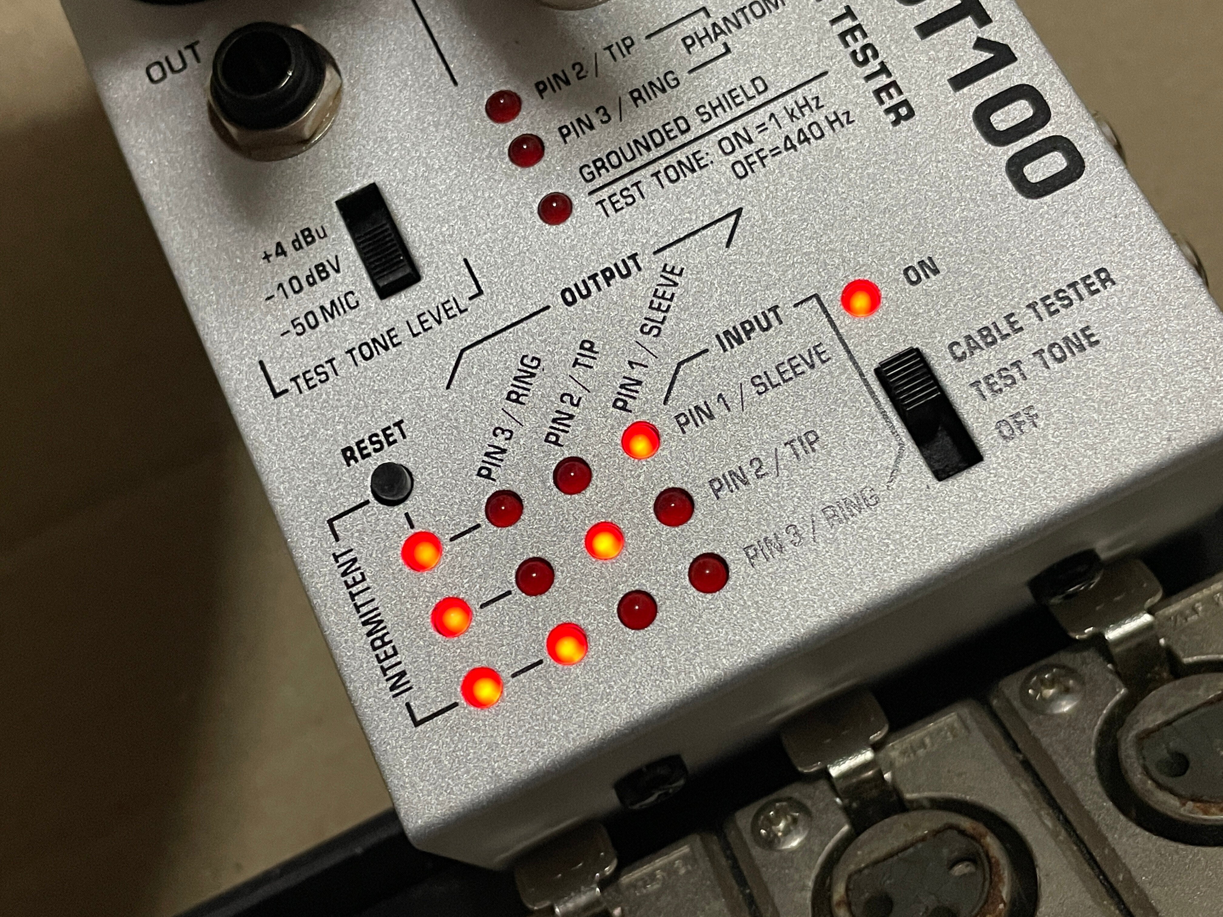 Amazon.co.jp: Behringer PSU3-UL 120V UL 交換用電源 MX602A