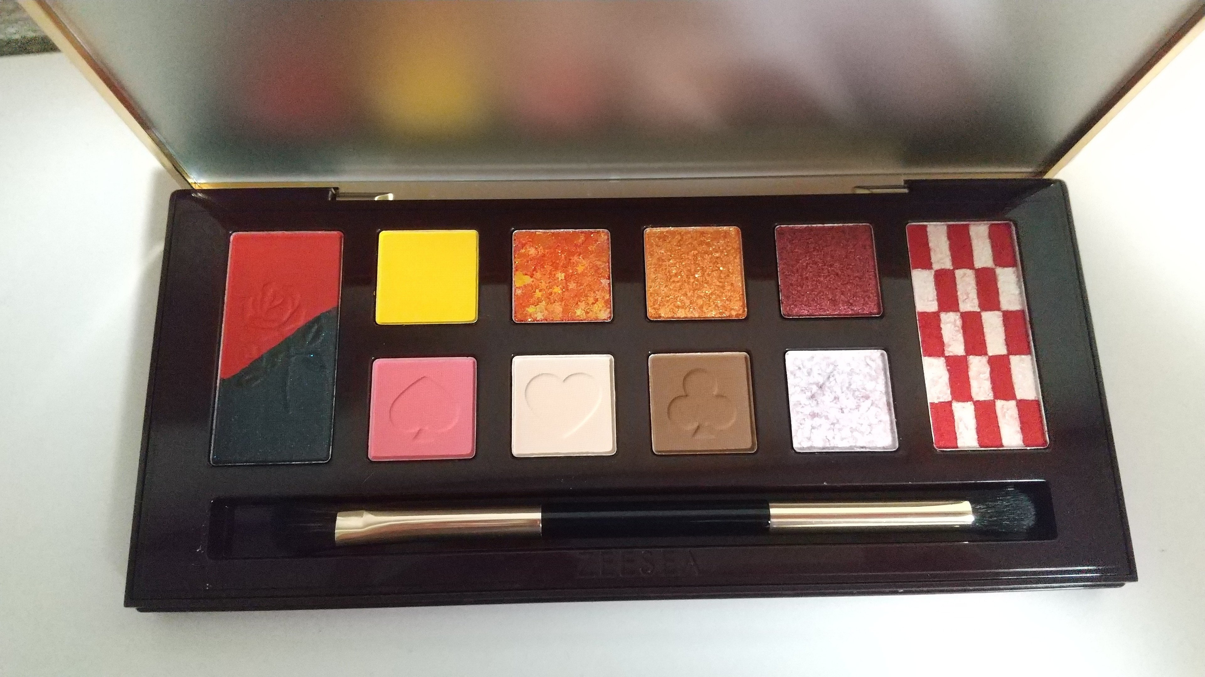 持っているアイシャドウもやっぱりプチプラ祭りだった｜桑野あいこ