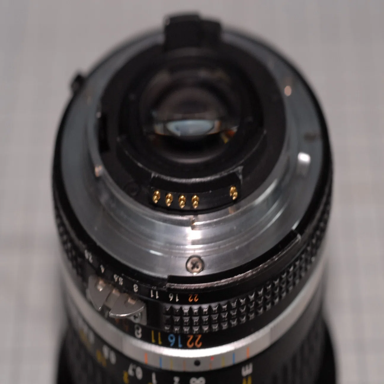 Ai Nikkor 24mm F2.8Sを整備して，スナップ写真を撮ってみた｜ザブ