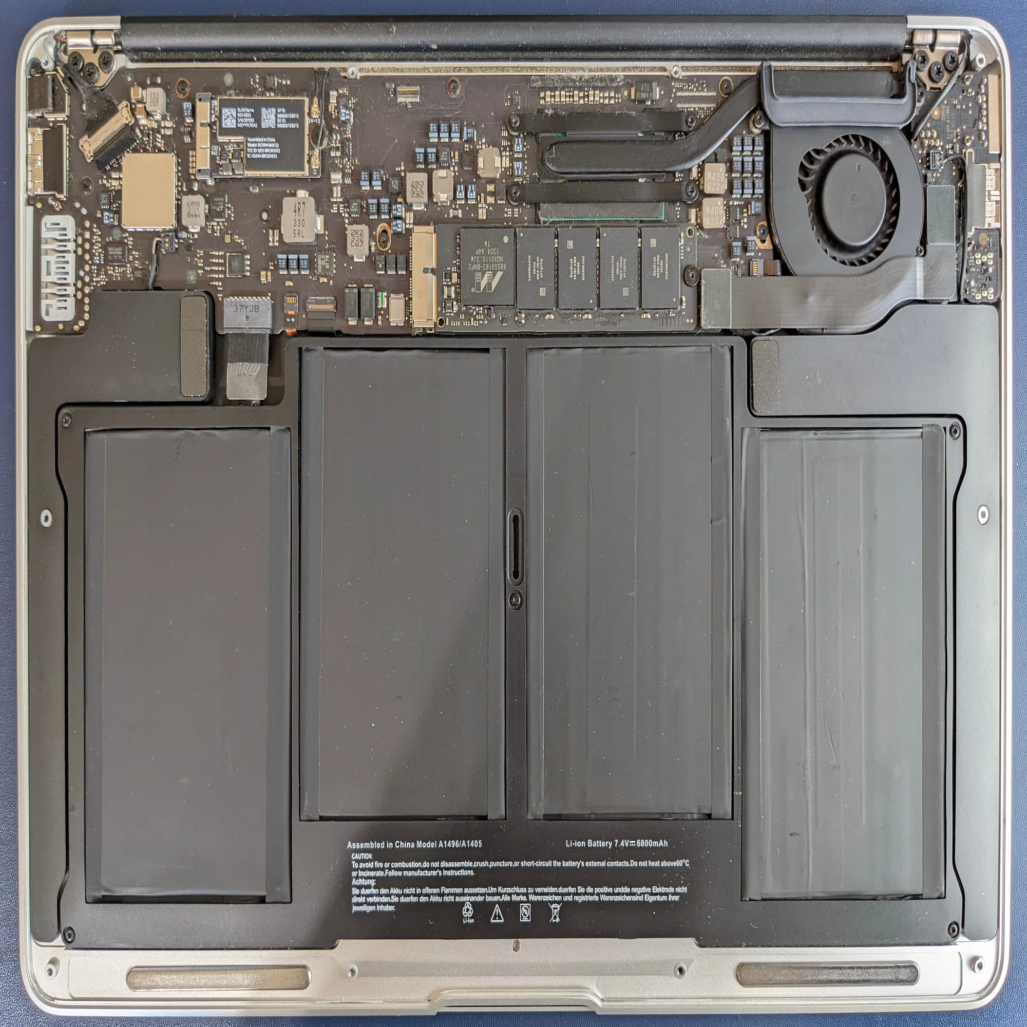 Macbook Air (A1466)のSSD交換｜うなむにさん