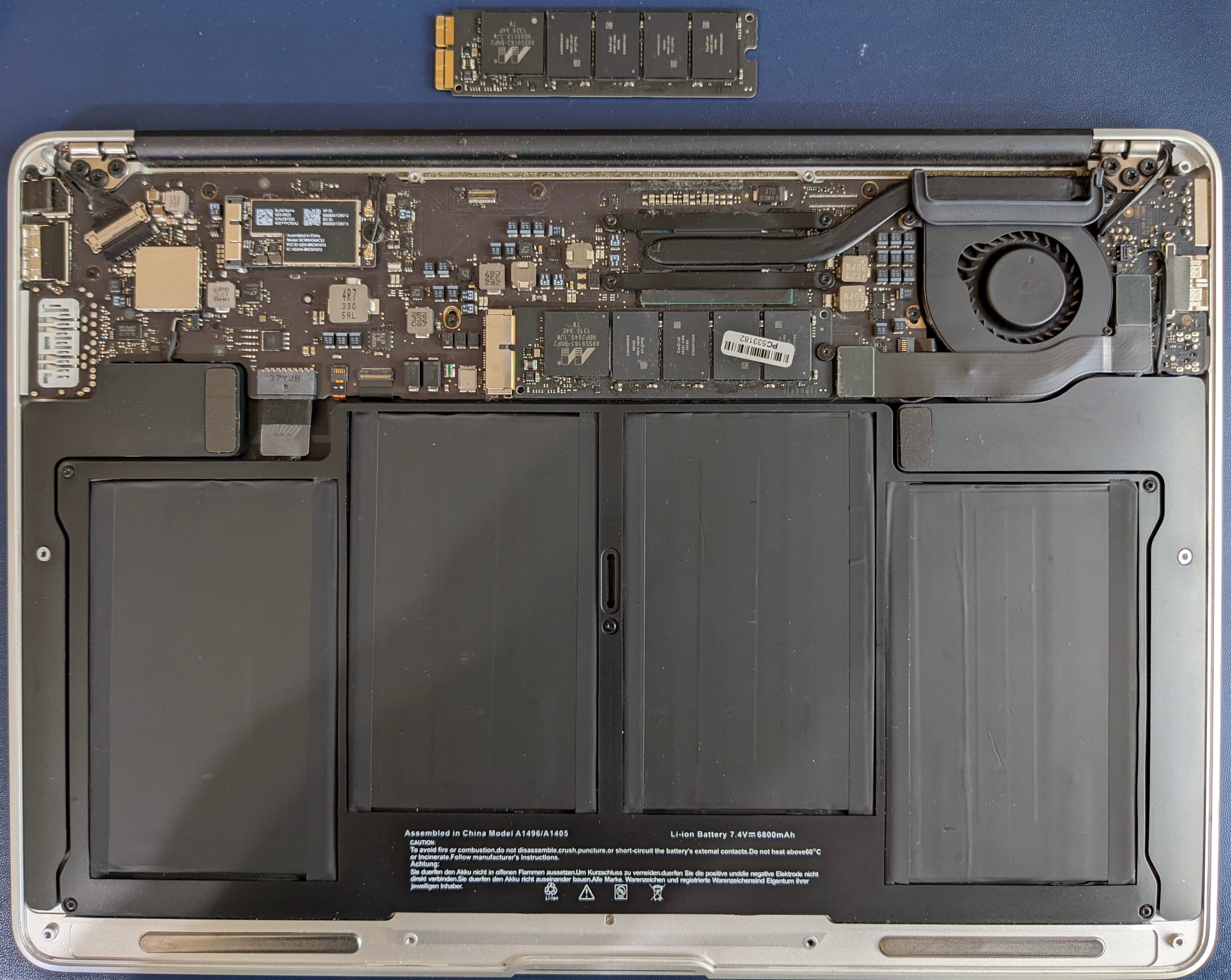 Macbook Air (A1466)のSSD交換|うなむにさん Macbook Air (A1466)のSSD交換|うなむにさん