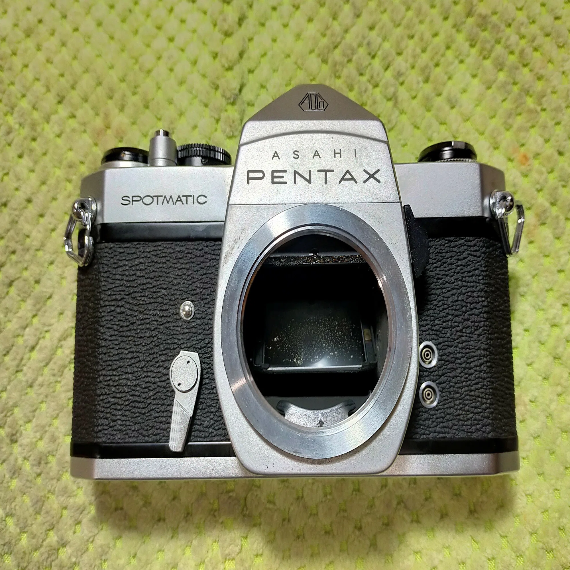 一眼レフの検品方法（ペンタックス SP）｜フィルムカメラ修理のアクア 