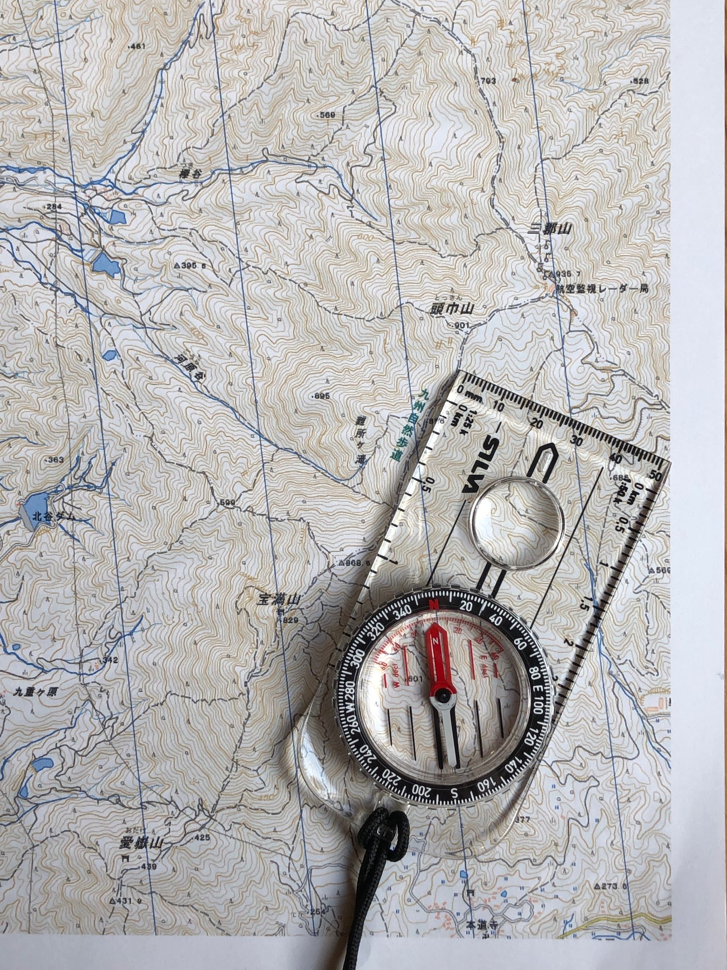 読図学 はじめよう地図とコンパス Note 読図学 はじめよう地図とコンパス Note