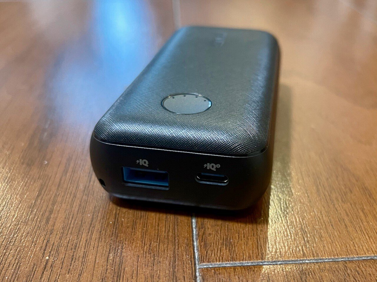 USB-C 25Wで高速充電!Anker PowerCore 10000 PD Redux 25W|NEO USB-C 25Wで高速充電!Anker PowerCore 10000 PD Redux 25W|NEO