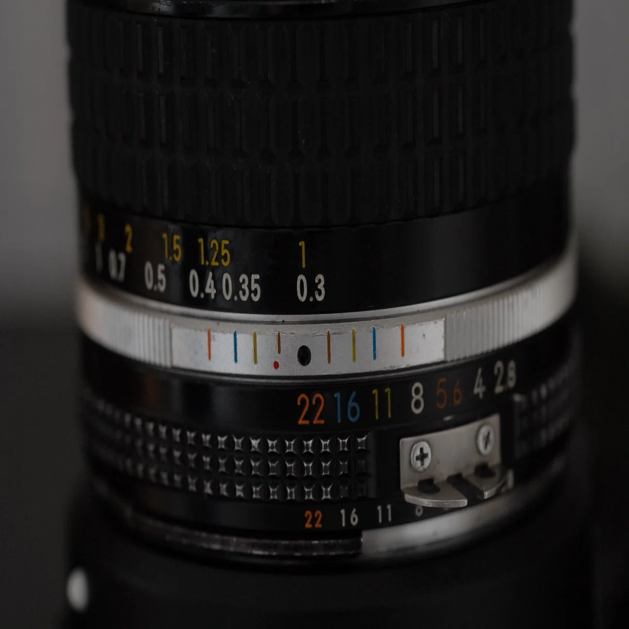Ai Nikkor 24mm F2.8Sを整備して，スナップ写真を撮ってみた｜ザブ