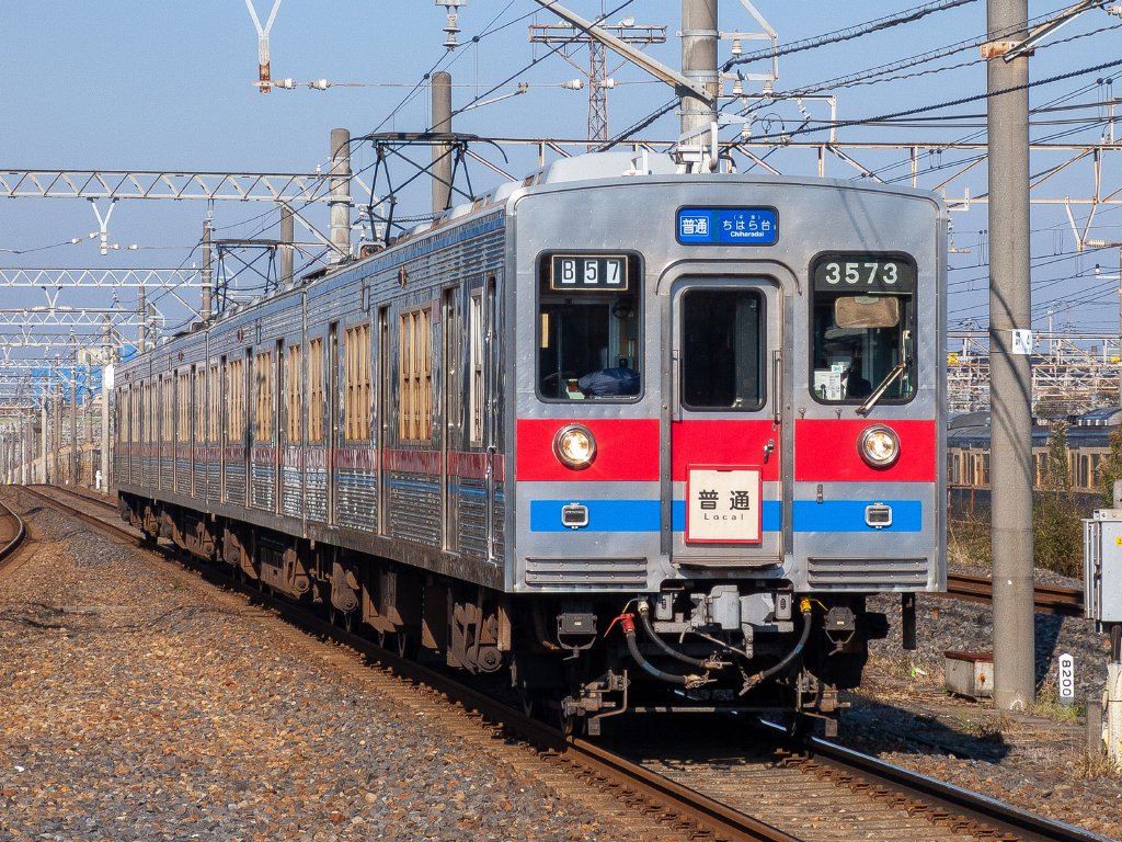 車両写真】京成電鉄3500形｜七語零黎の「青・空・虹」