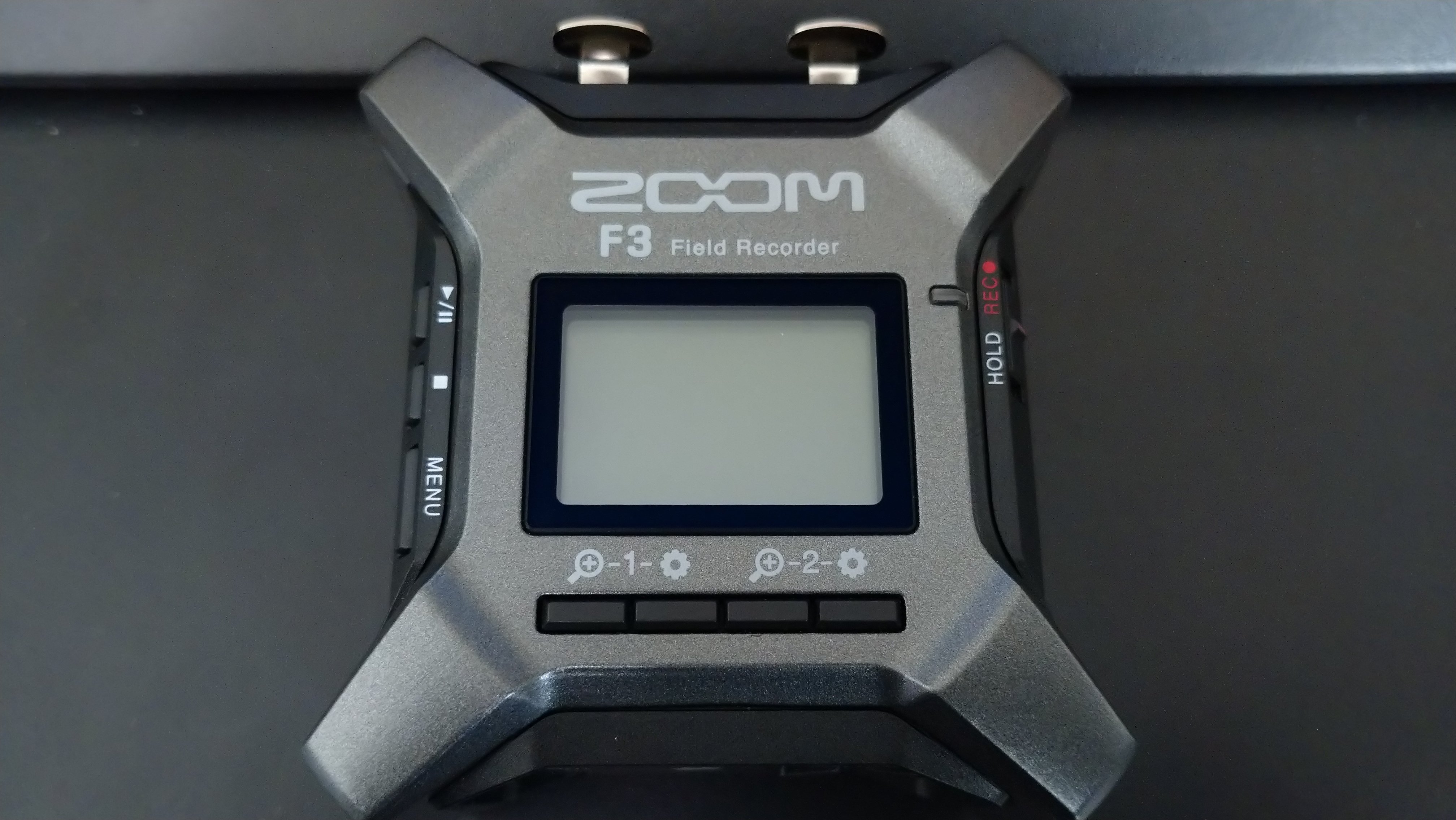 ZOOM F3 フィールドレコーダー』ファーストインプレッション ZOOM F3 フィールドレコーダー』ファーストインプレッション