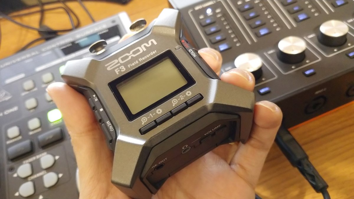 お値下げZoom F3 フィールドレコーダー 野太い 