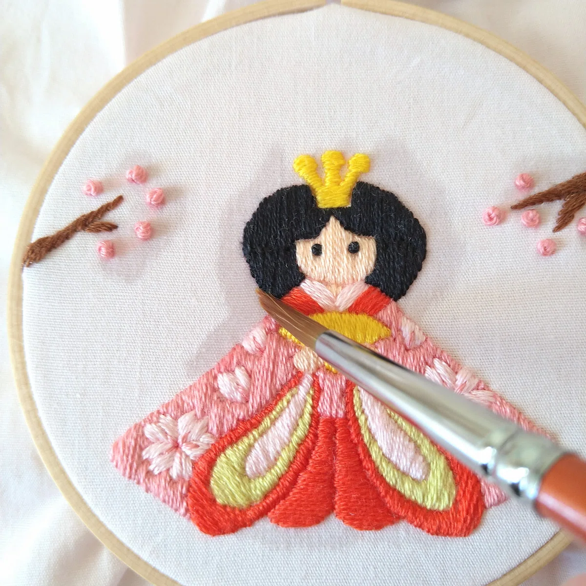*Let's Make a Hinamatsuri Embroidery Hoop Kit🌸 Step 43 ~Finishing ...
