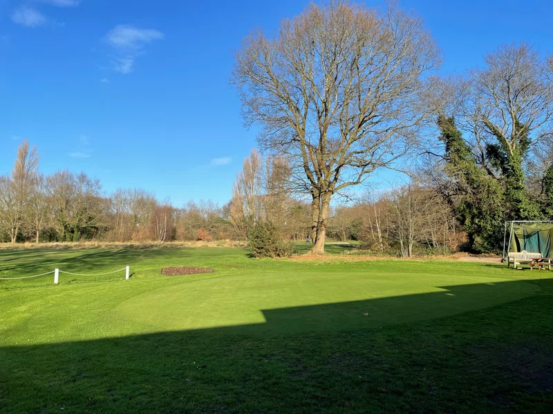 【英国ゴルフ場探訪記】第5回 Thames Ditton & Esher Golf Club｜TKG｜note