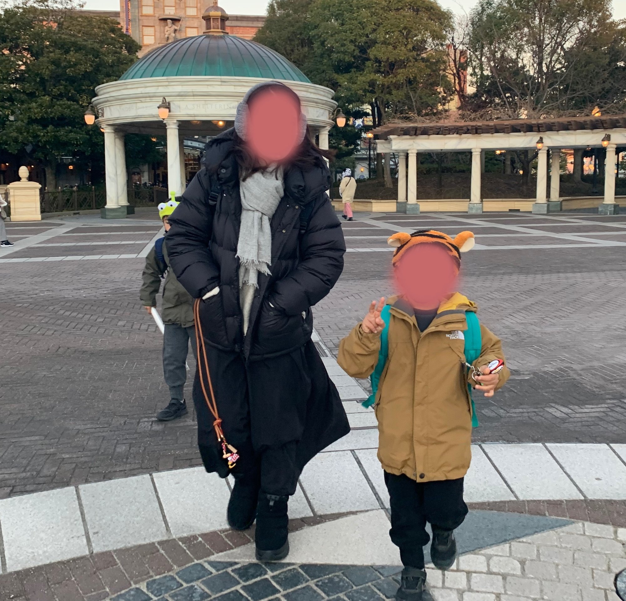 最強防寒 真冬のディズニーシーへgo 超寒がりママと子供たちの服装と持ち物 Lamy Note 最強防寒 真冬のディズニーシーへgo 超寒がりママと子供たちの服装と持ち物 Lamy Note