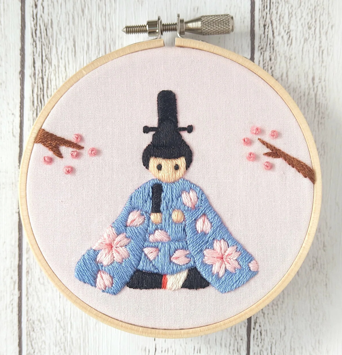 *Let's Make a Hinamatsuri Embroidery Hoop Kit🌸 Step 43 ~Finishing ...