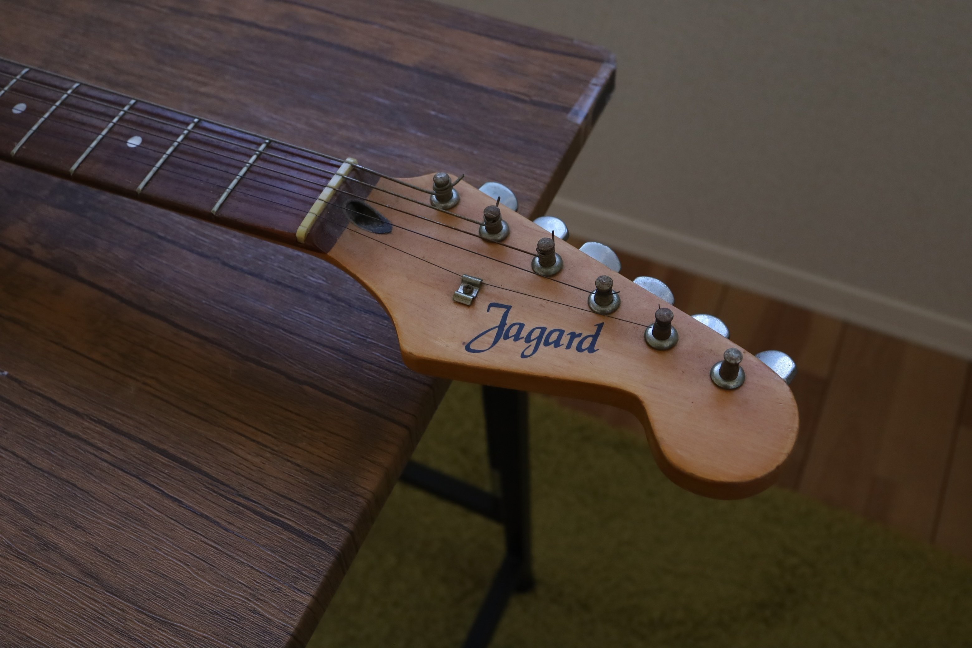 詳細不明ギターJagardの修理｜Croquetteギター機材研究