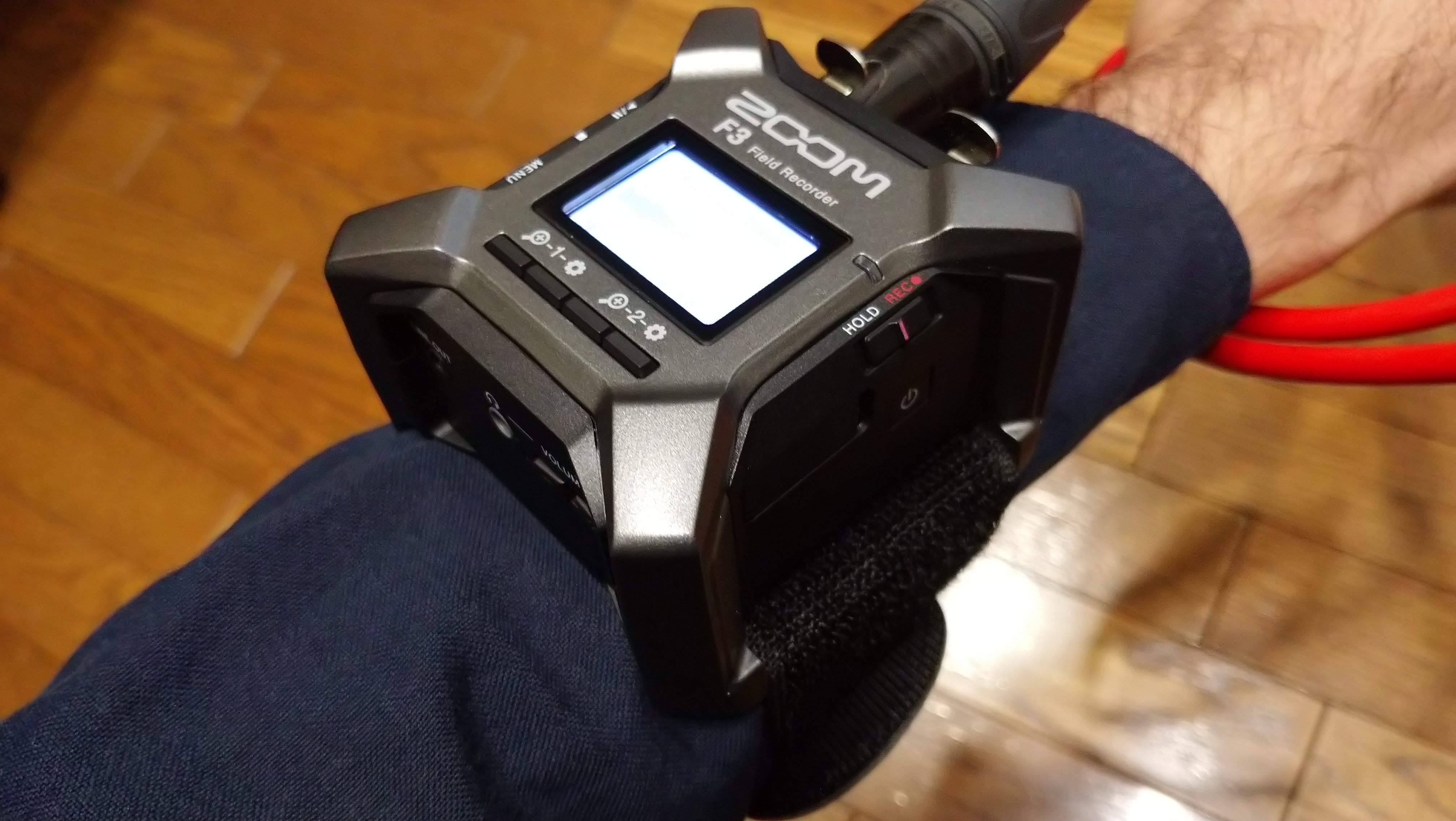 ZOOM F3 フィールドレコーダー』ファーストインプレッションレビュー