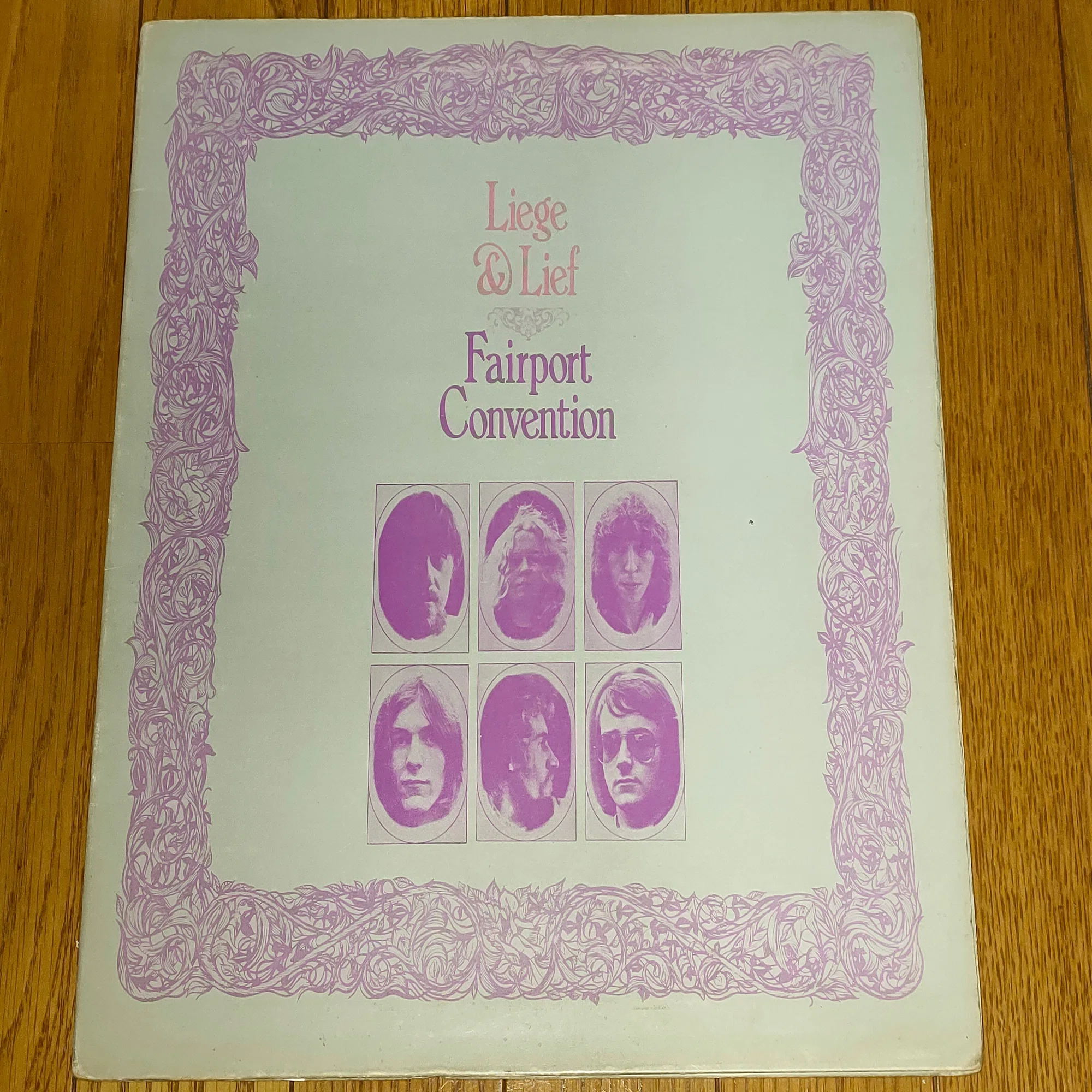 Liege and Lief】(1969) Fairport Convention ロックバンドによる英国 