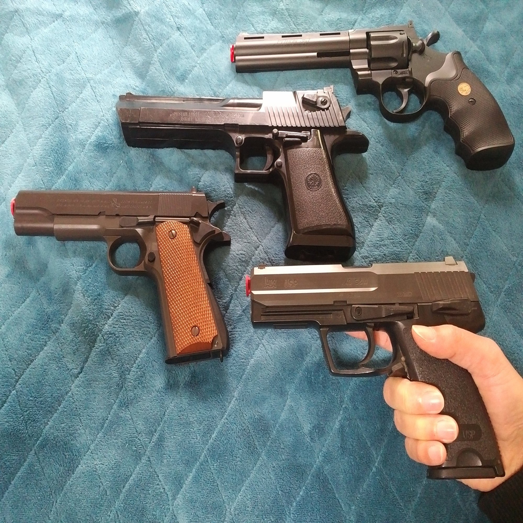 鉄砲コラム トミー ワイズガイ の独白 拳銃を携帯するということ 素浪汰 狩人 Slaughtercult Note