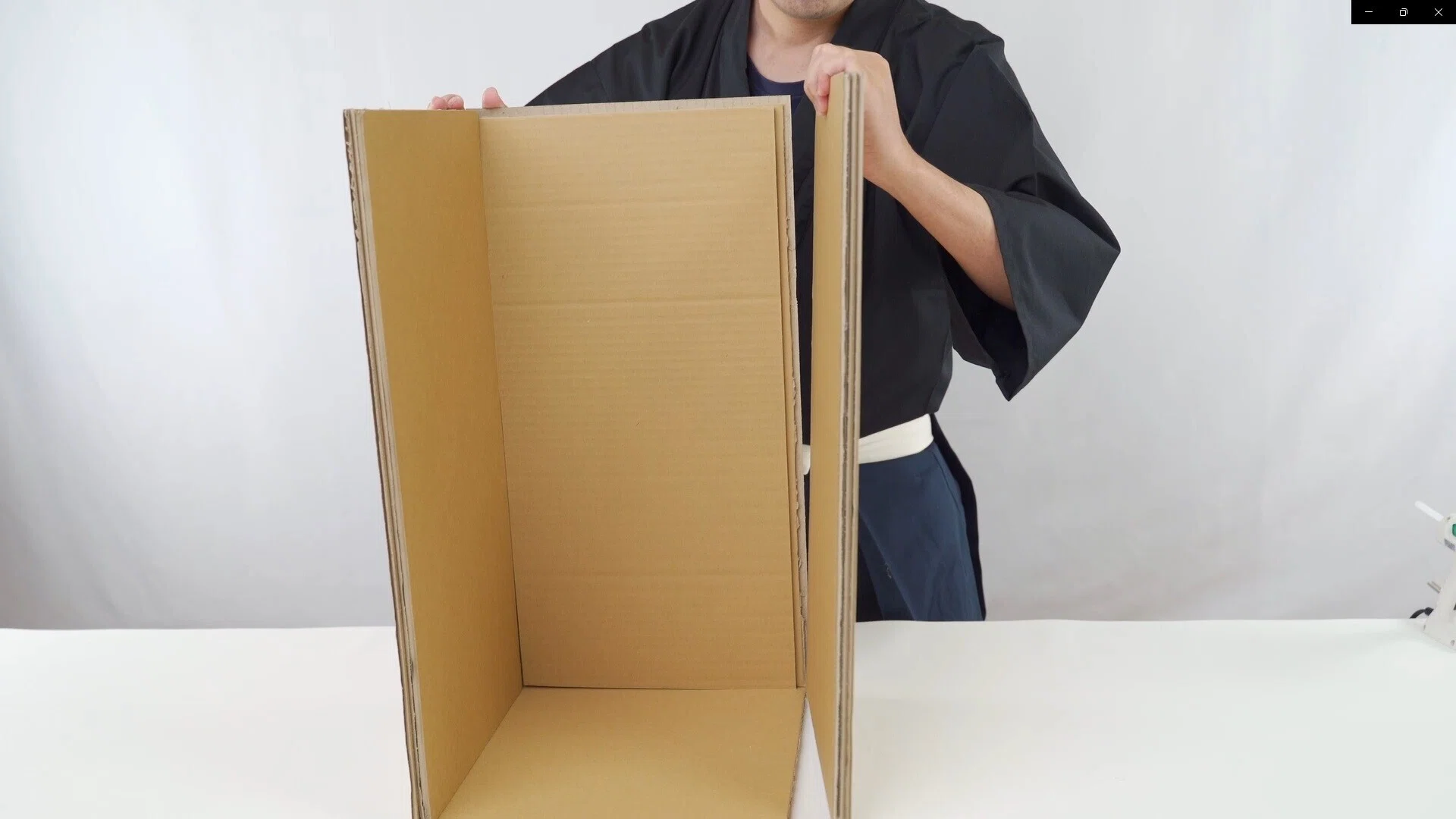 鬼滅の刃】竈門禰豆子の箱をダンボールで作る ｜侍さん ダンボール 