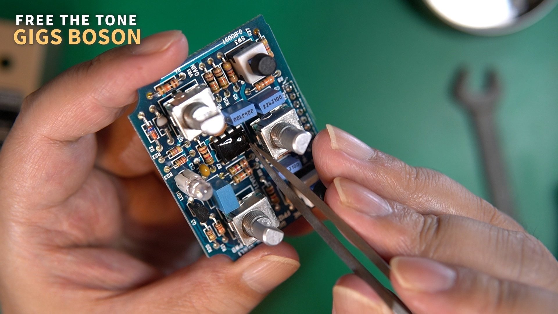 FREE THE TONE GIGS BOSON GB-1Vの修理｜ebi-san