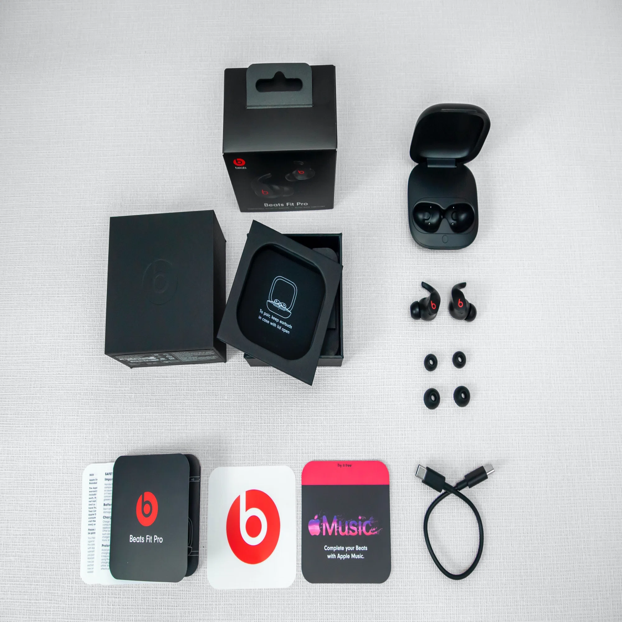 ついに日本に来た！Beats Fit Proの実力やいかに！｜有限会社キットカット