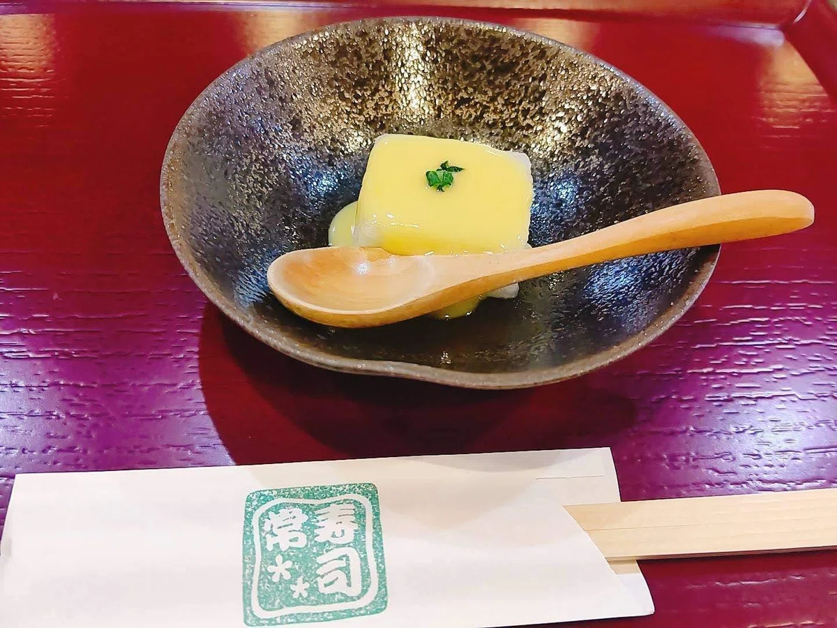 【寿司常】 鯖寿司とバッテラの違いって何?知ってるようで知らなかった!元祖バッテラのお店訪問|ファイブペンギンズ