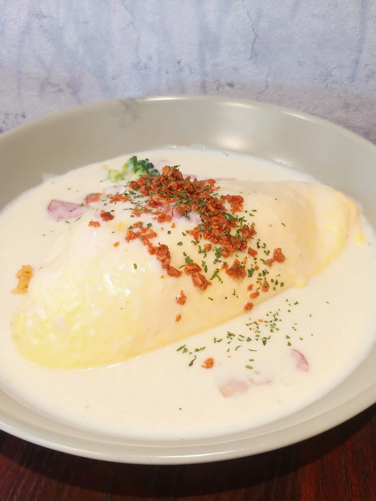 The Ultimate Fluffy and Creamy Omurice - [Kagoshima | Aira] MarcOtto ...