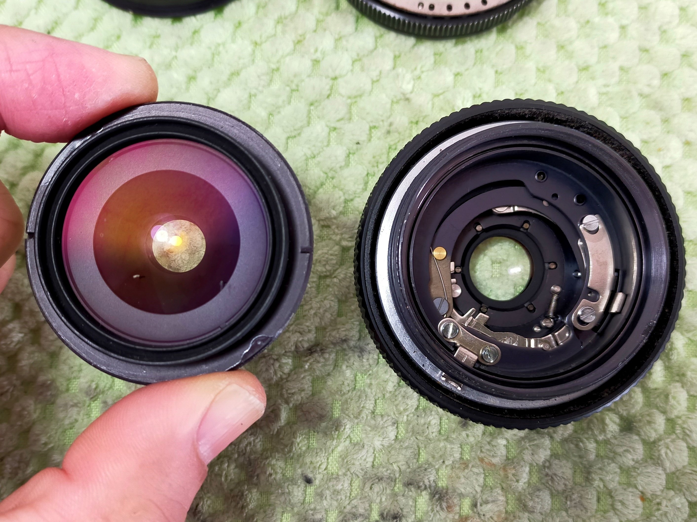 Olympus OM-SYSTEM 24mm F/2.8の分解|フィルムカメラ修理の Olympus OM-SYSTEM 24mm F/2.8の分解|フィルムカメラ修理の