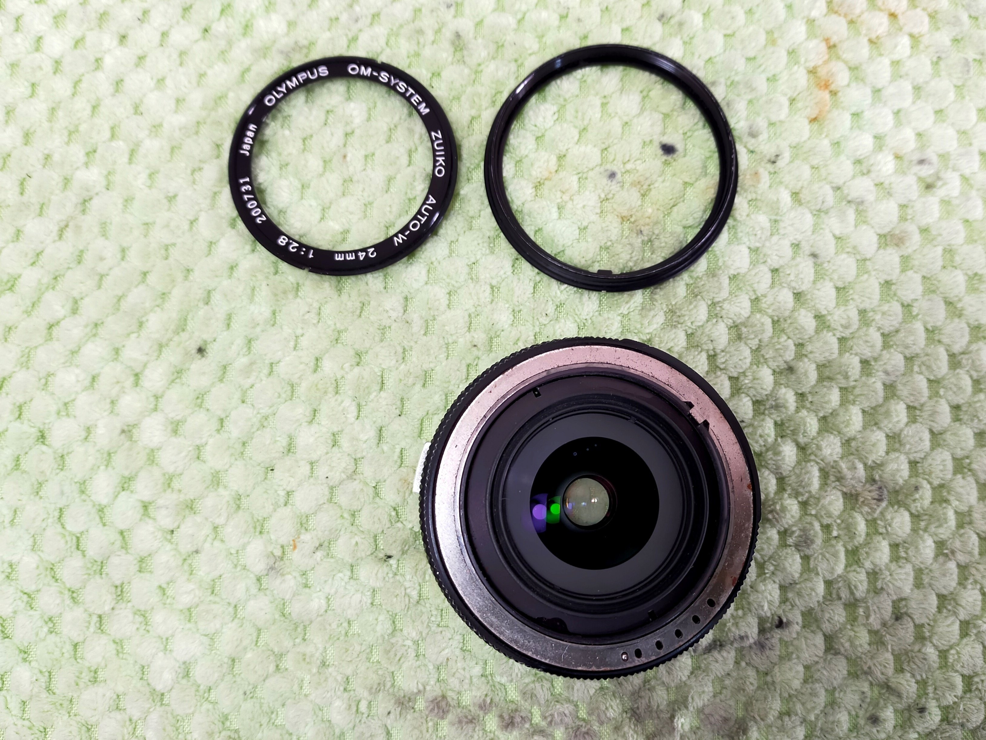 Olympus OM-SYSTEM 24mm F/2.8の分解｜フィルムカメラ修理のアクアカメラ