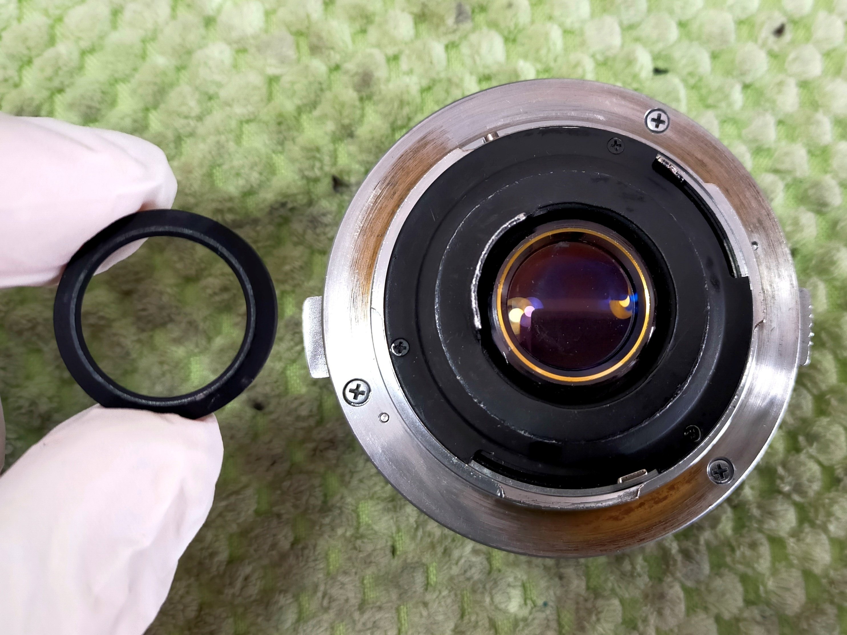 Olympus OM-SYSTEM 24mm F/2.8の分解｜フィルムカメラ修理のアクアカメラ