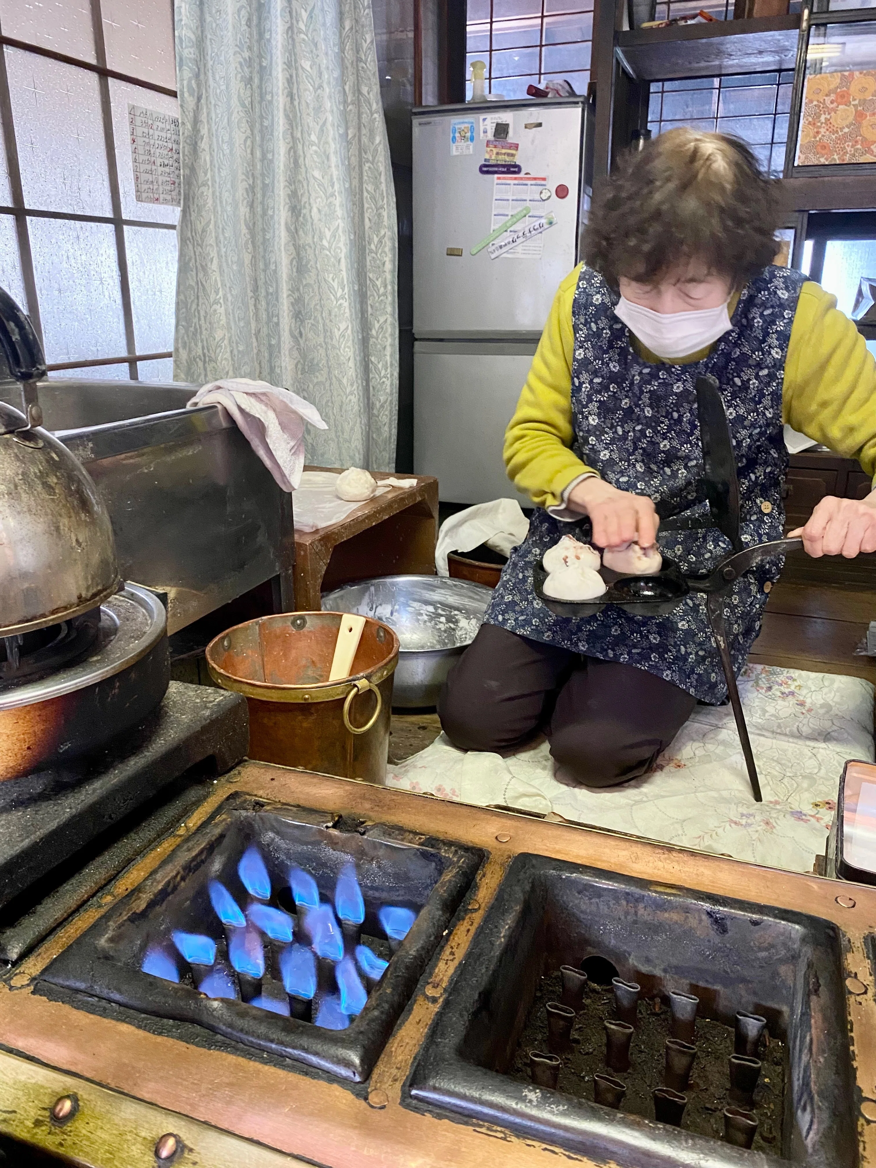 長崎の梅ヶ枝焼餅『老舗菊水大徳寺』｜清原 悠華