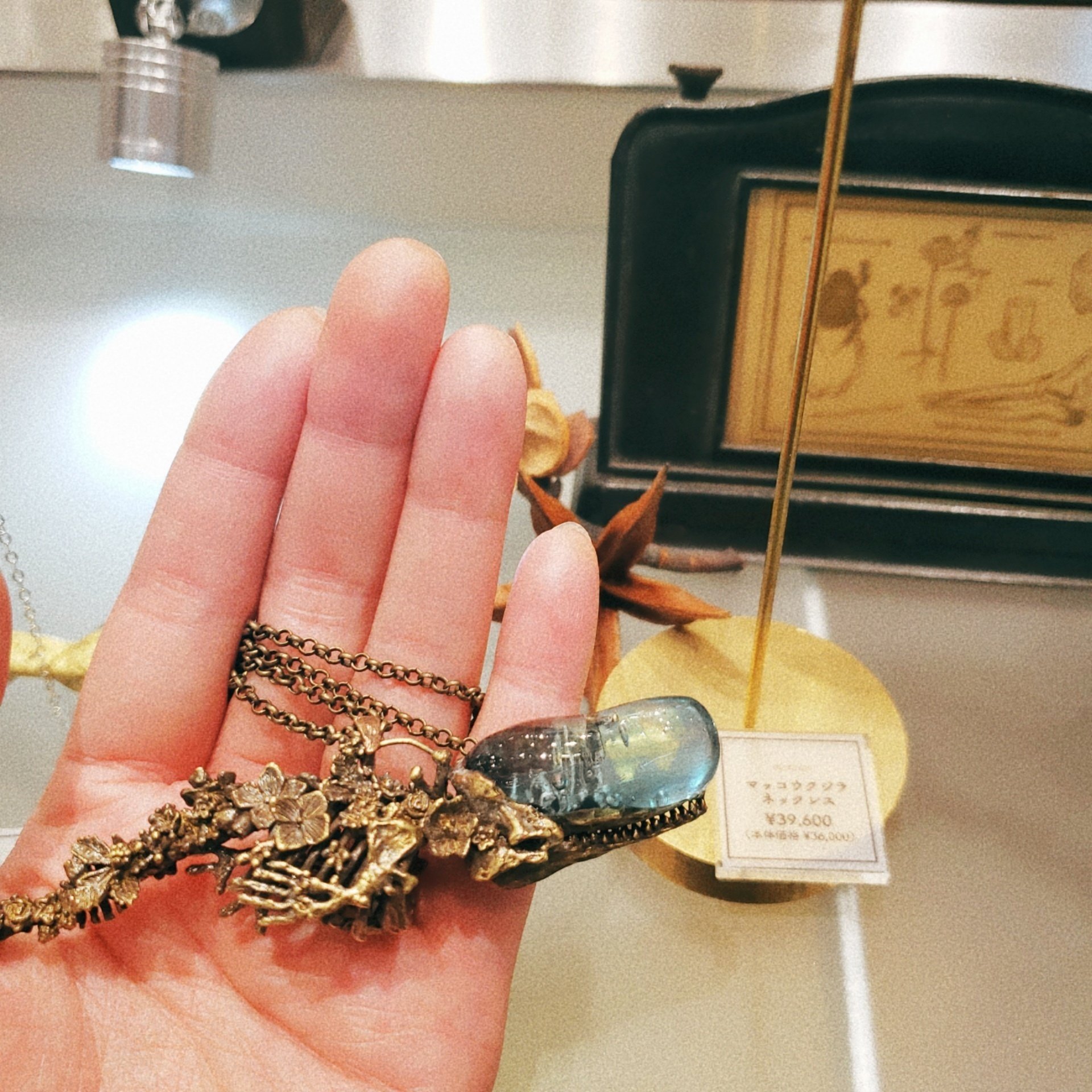 meminiさん マッコウクジラネックレス　作家様ハンドメイド meminiさん マッコウクジラネックレス 作家様ハンドメイド