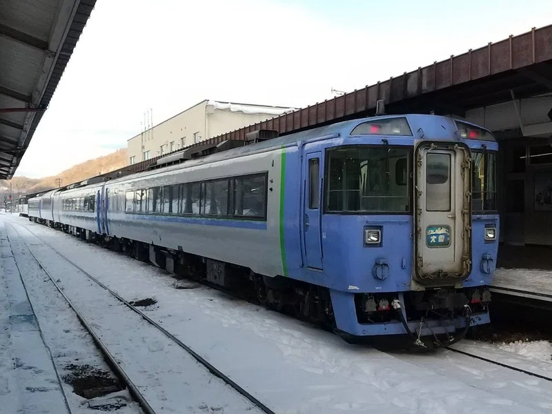 北海道周遊パス旅（08） 国鉄型車両使用特急【大雪】で旭川へ。｜鈍行 